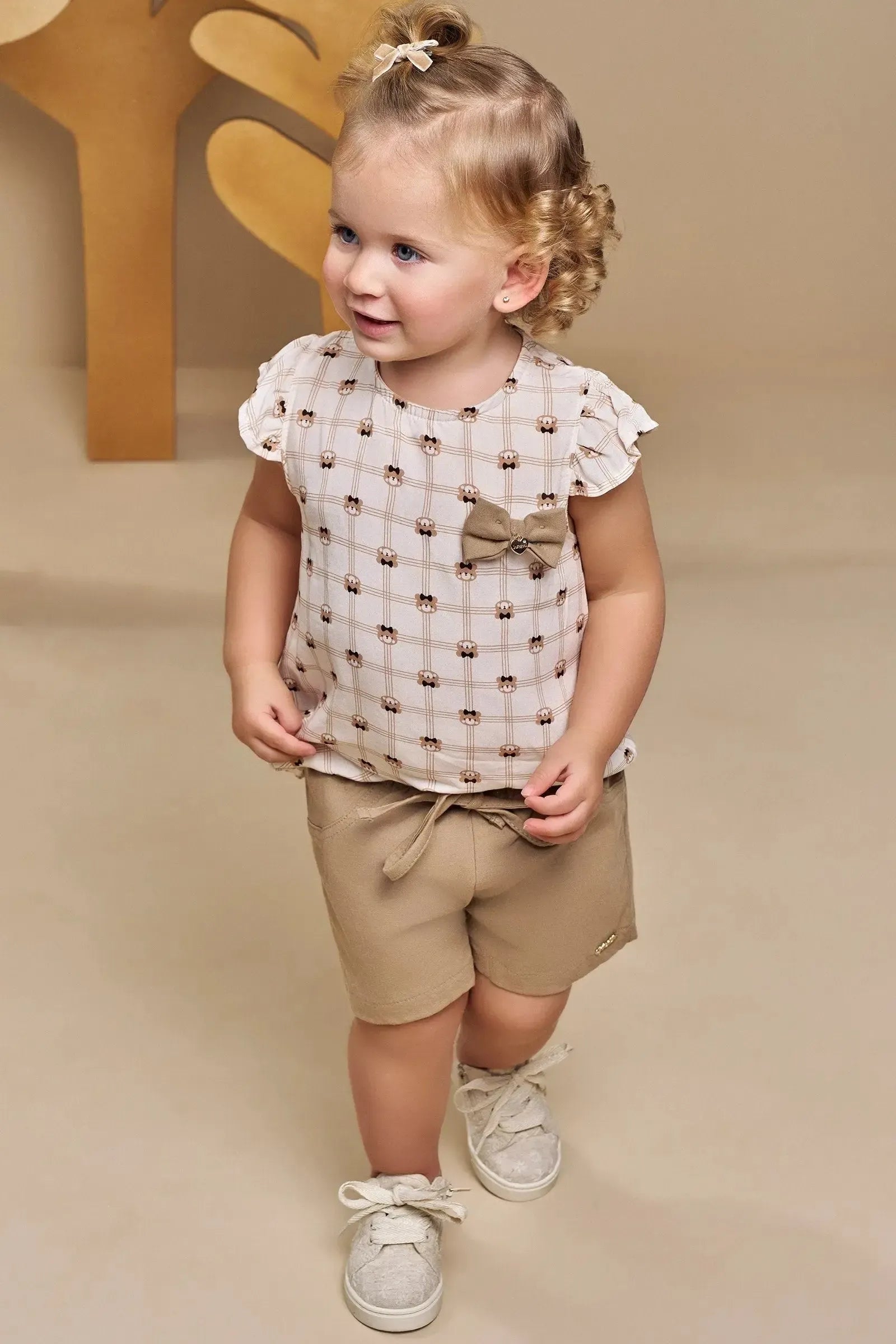 Conjunto de Bata em Viscose Sarjada com Shorts em Sarja com Elastano 93454 Infanti Infantil Menina