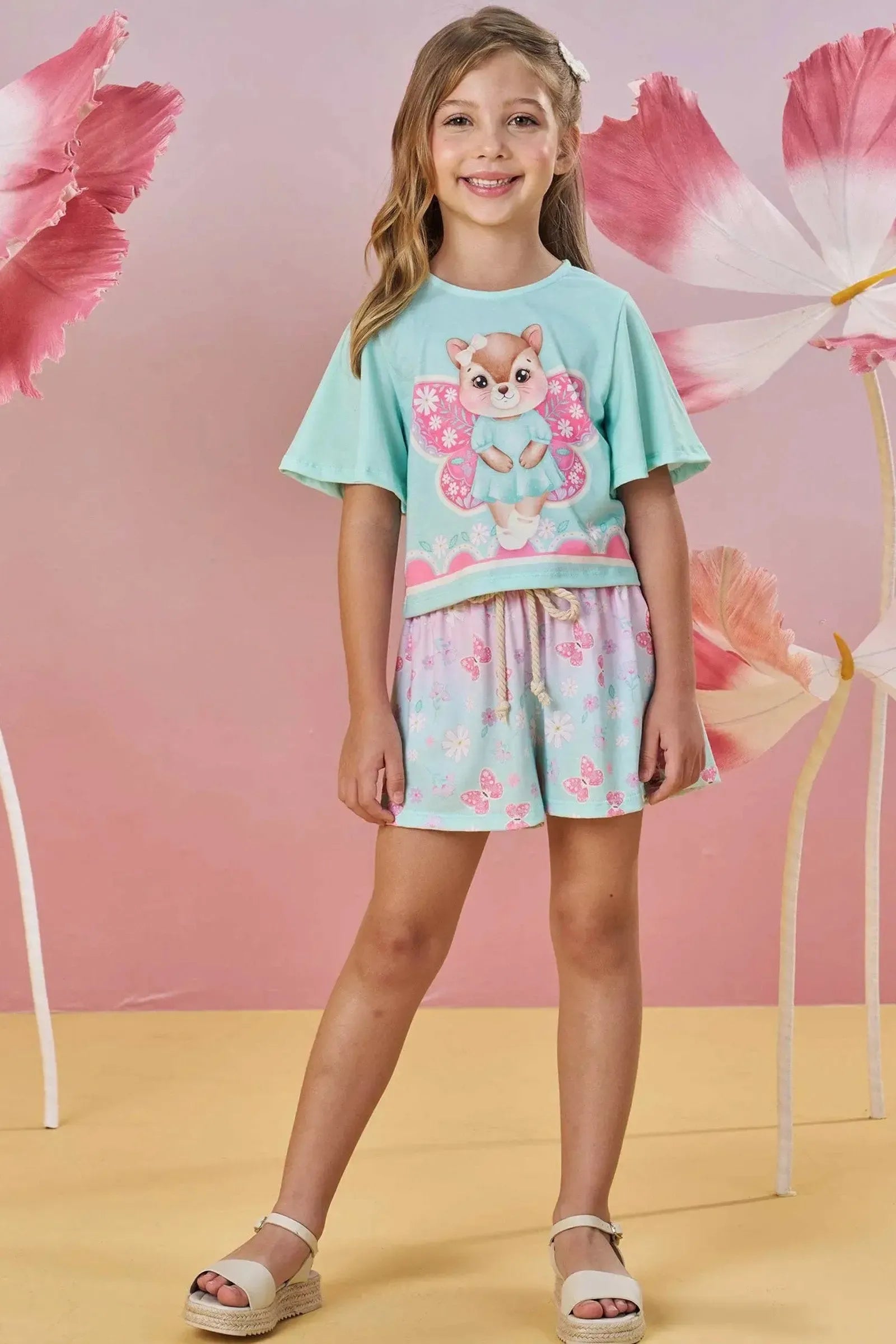 Conjunto de Blusa Boxy e Shorts em Malha Fresh 85155 Infanti Infantil Menina