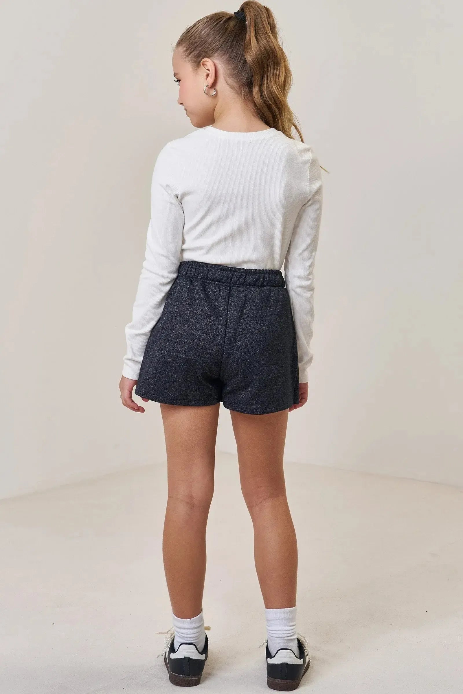 Conjunto de Blusa Boxy em Canelado Liz e Short Saia em Moletom Diferenciado sem Pelúcia 89705 Vic&Vicky Teen Menina