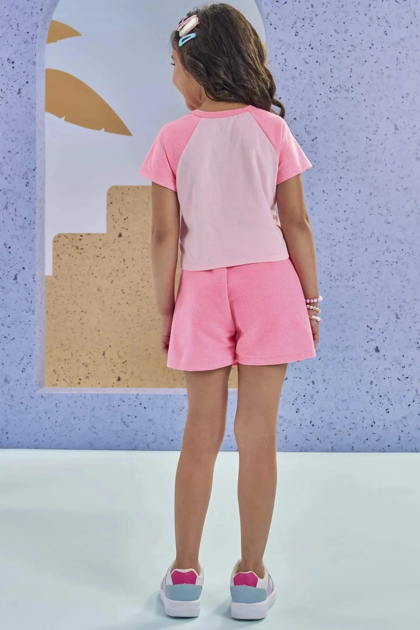 Conjunto de Blusa Boxy em Meia Malha e Shorts Saia em Moletom sem Pelúcia 88334 Kukiê Infantil Menina