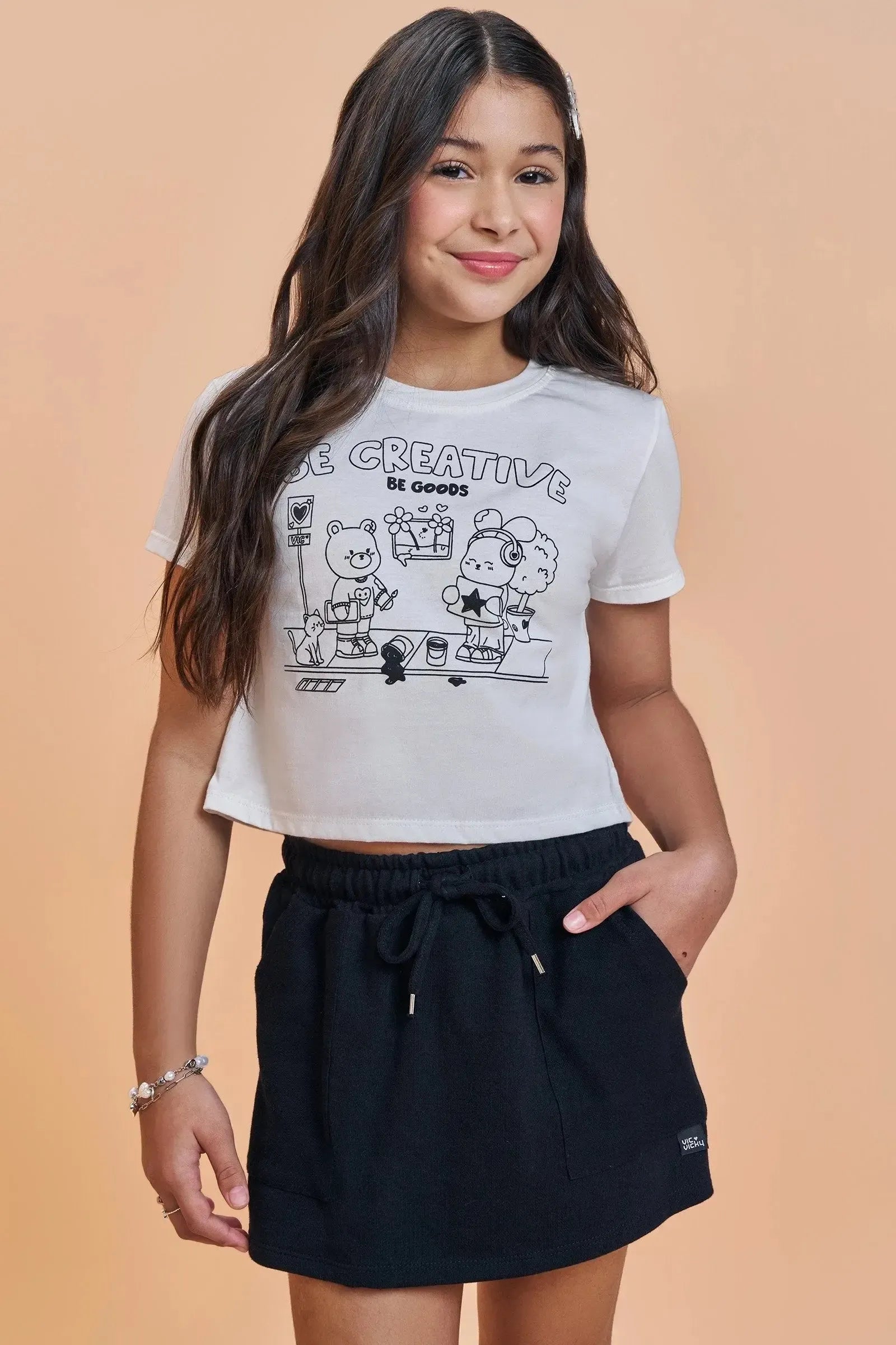 Conjunto de Blusa Boxy Over em Meia Malha e Short Saia em Moletwill 93490 Vic&Vicky Teen Menina