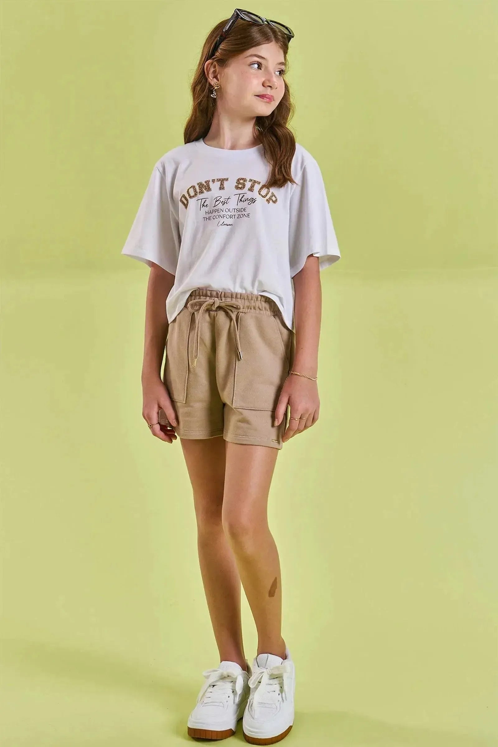 Conjunto de Blusa Boxy Over em Meia Malha e Shorts em Moletom sem Pelúcia 84442 Lilimoon Teen Menina