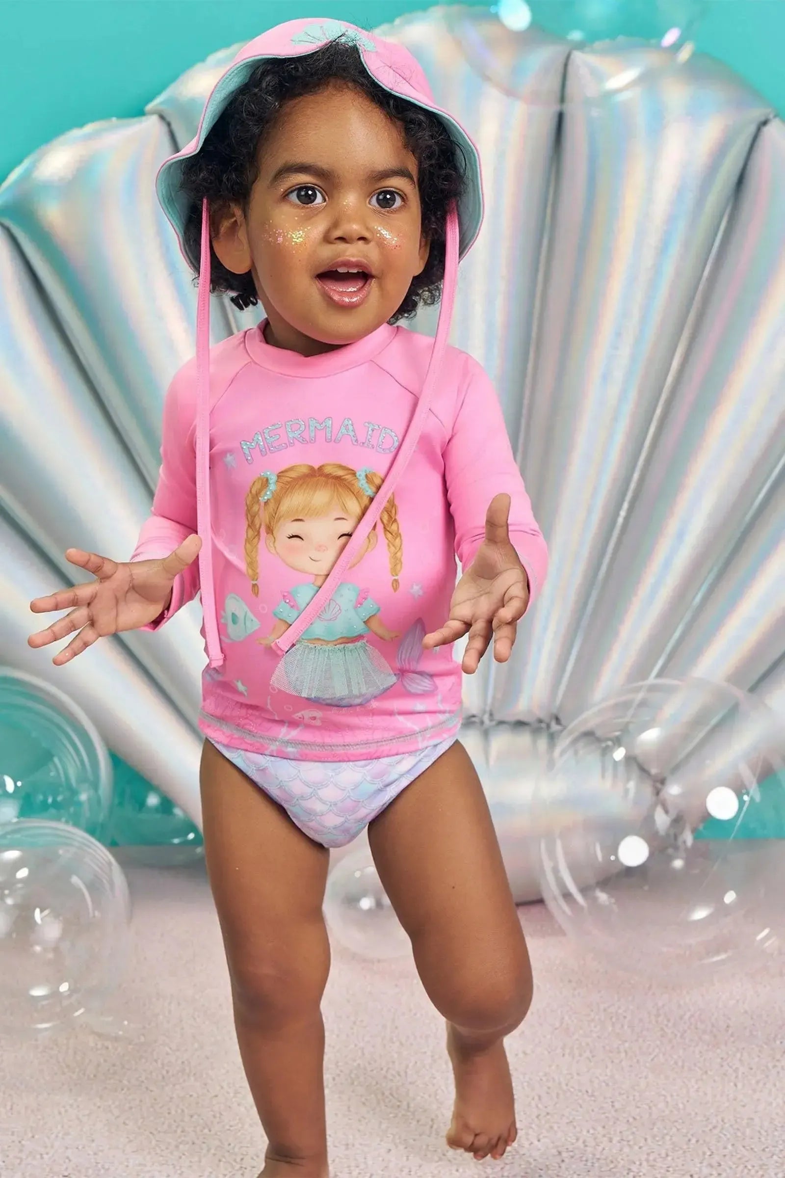 Conjunto de Blusa Calcinha e Chapéu em Malha com Proteção UV50+ 84543 Kukiê Bebê Menina