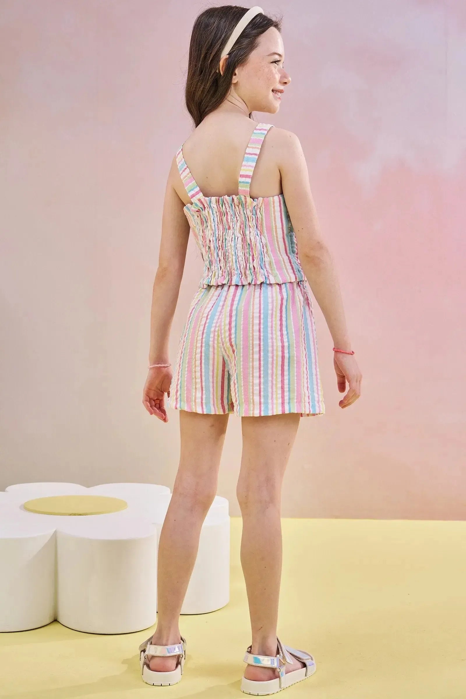 Conjunto de Blusa Cropped e Shorts em Tecido Rainbow 83114 Infanti Infantil Menina