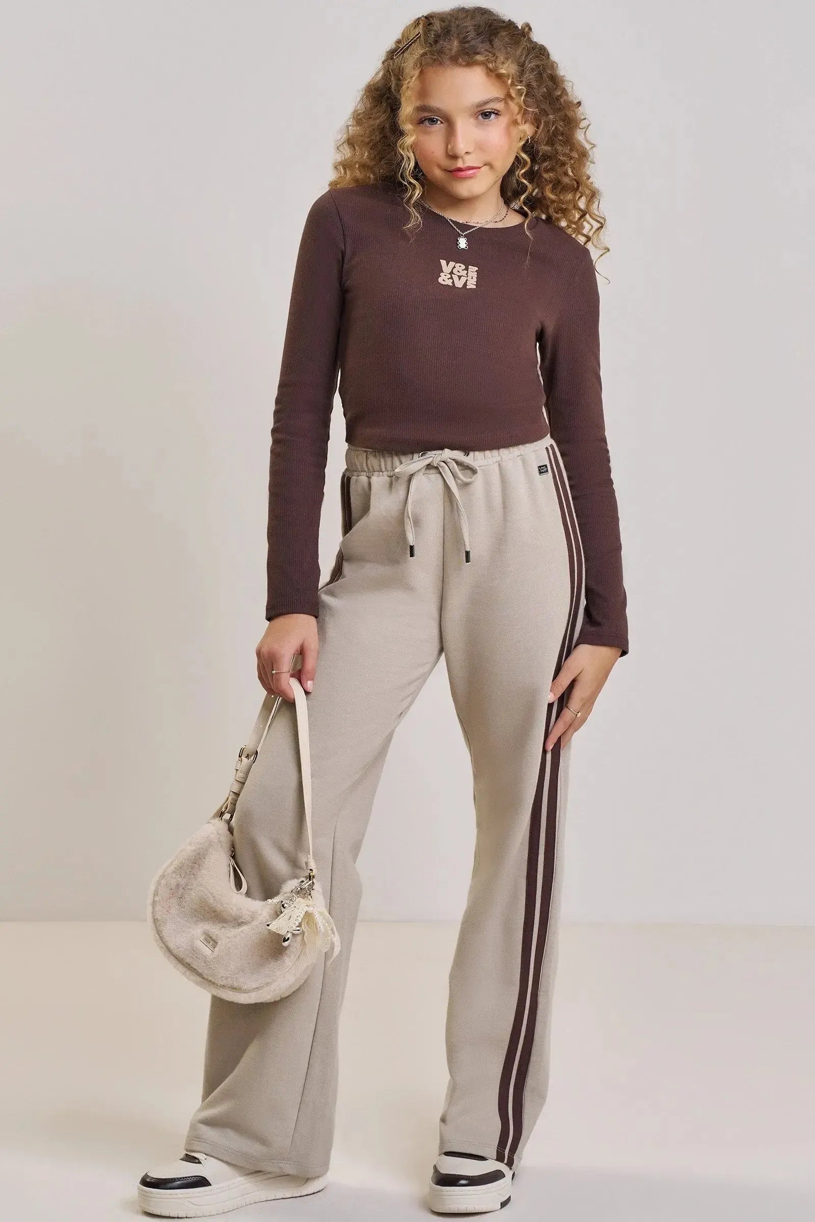 Conjunto de Blusa Cropped em Canelado Liz e Calça Wide em Moletom sem Pelúcia 89714 Vic&Vicky Teen Menina