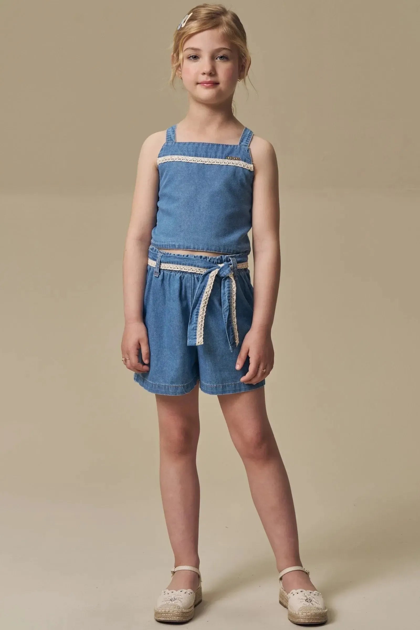 Conjunto de Blusa e Shorts em Jeans 97042 Infanti Infantil Menina