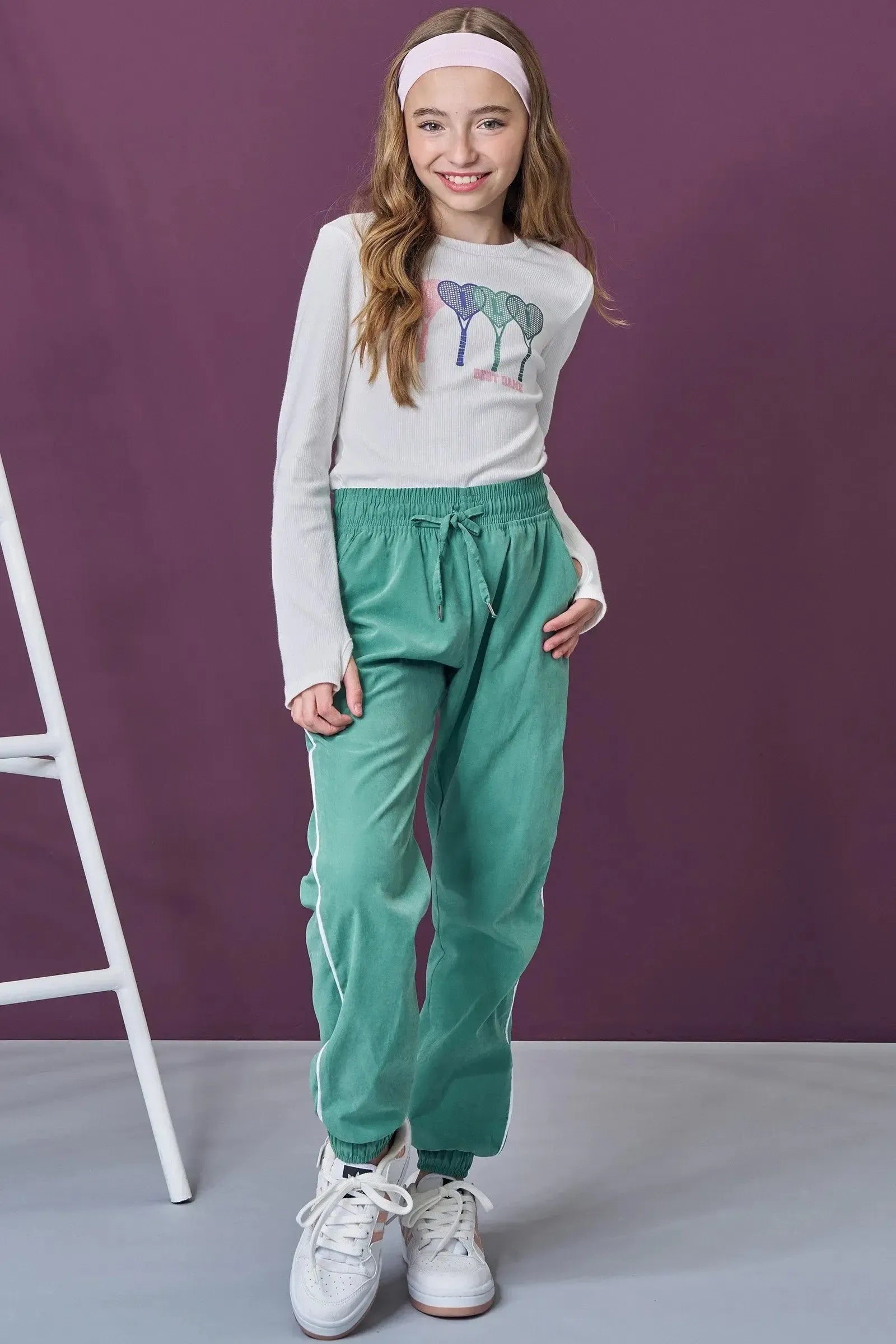 Conjunto de Blusa em Canelado Liz e Calça Jogger em Nylon Taslon 92378 Lilimoon Teen Menina