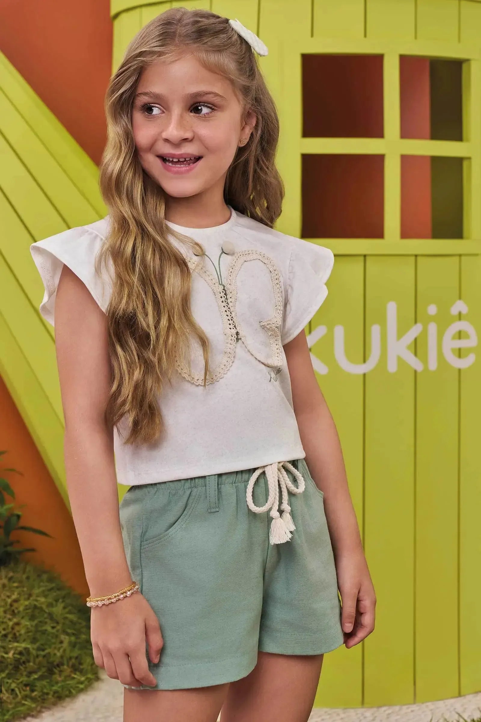 Conjunto de Blusa em Malha Fresh e Shorts em Linho Santorini com Elastano 99707 Kukiê Infantil Menina