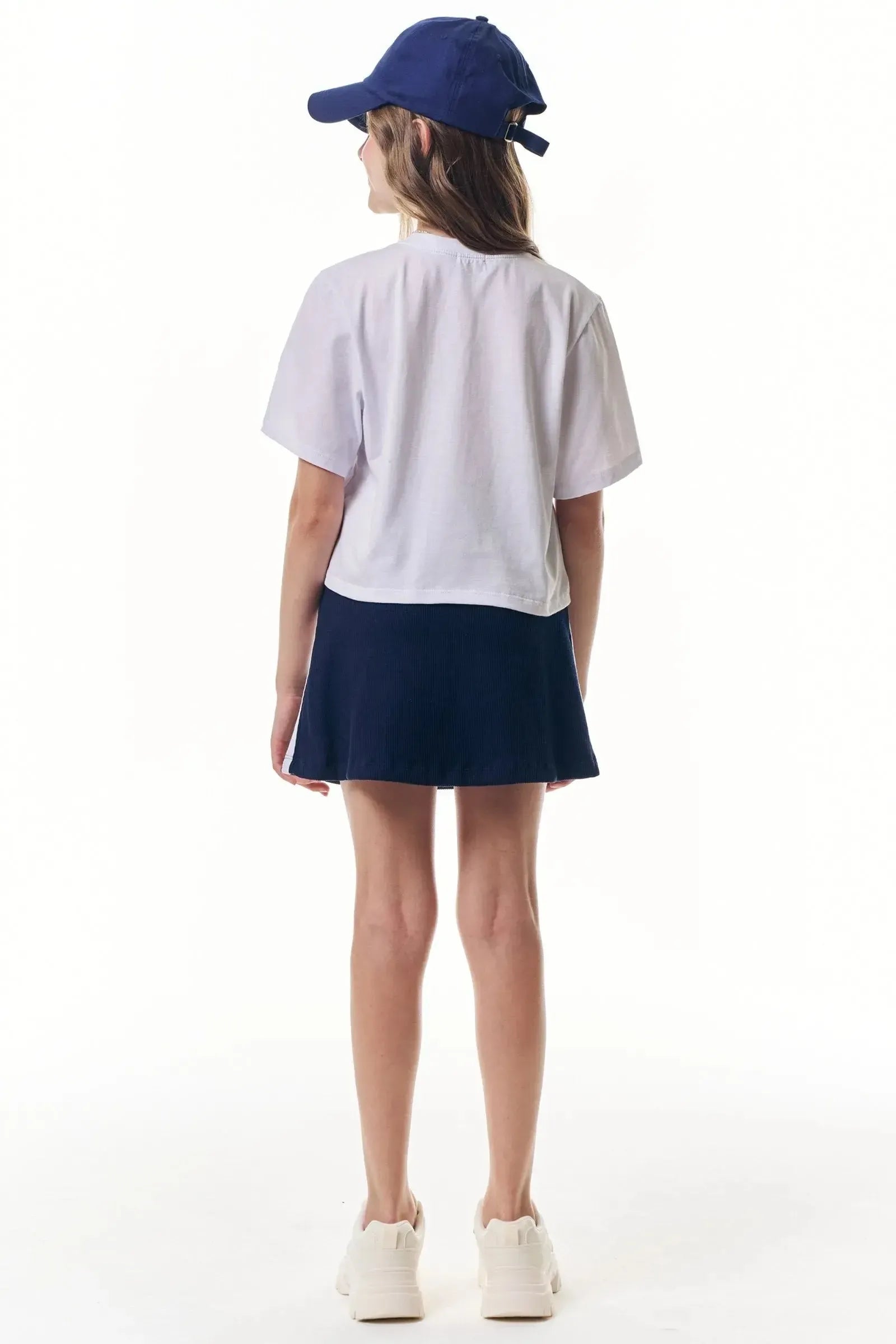 Conjunto de Blusa em Meia Malha e Saia em Soft Line com Shorts Embutido 96912 Vic&Vicky Teen Menina