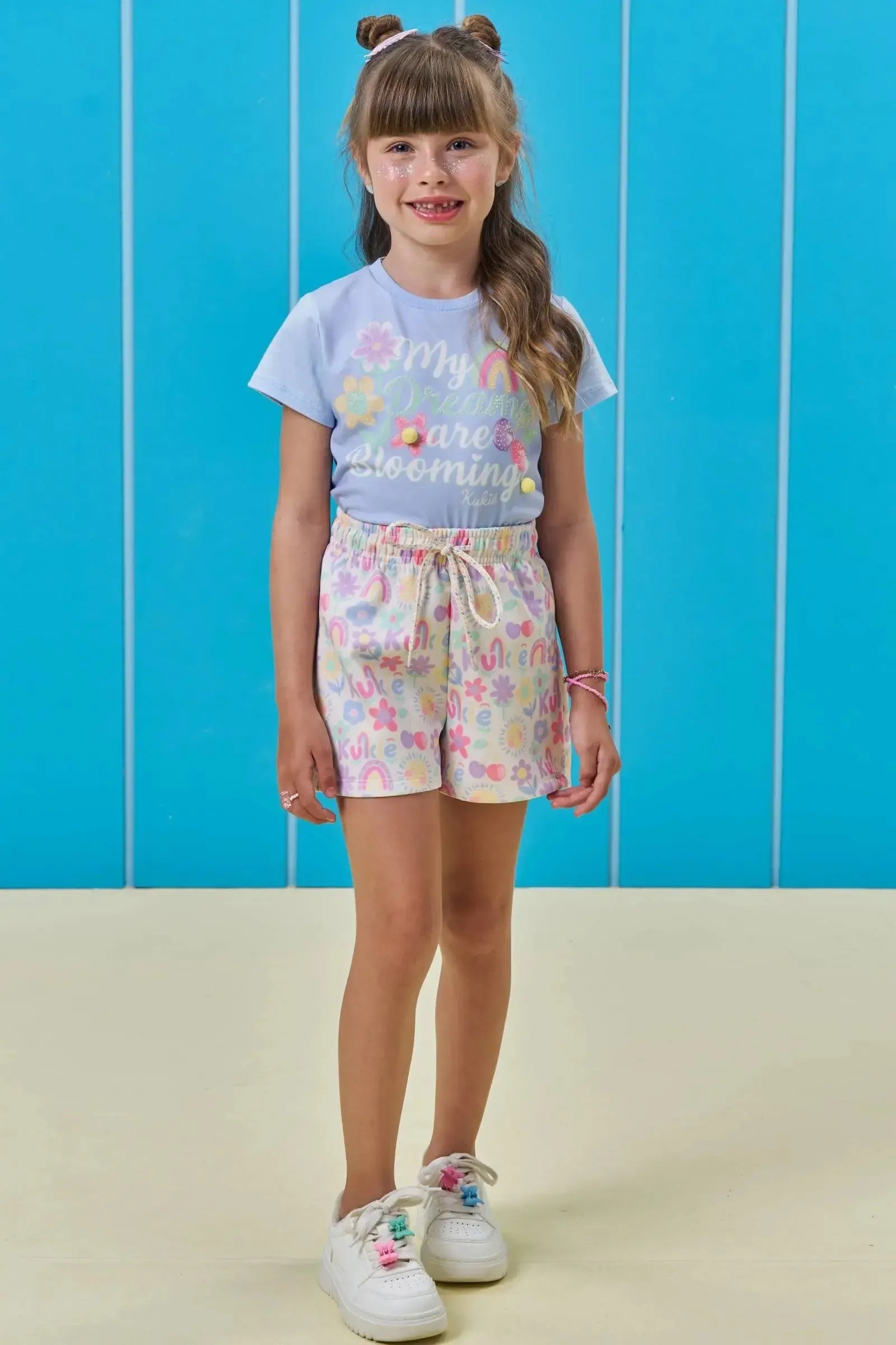 Conjunto de Blusa em Meia Malha e Shorts em Air Tech 97045 Kukiê Infantil Menina