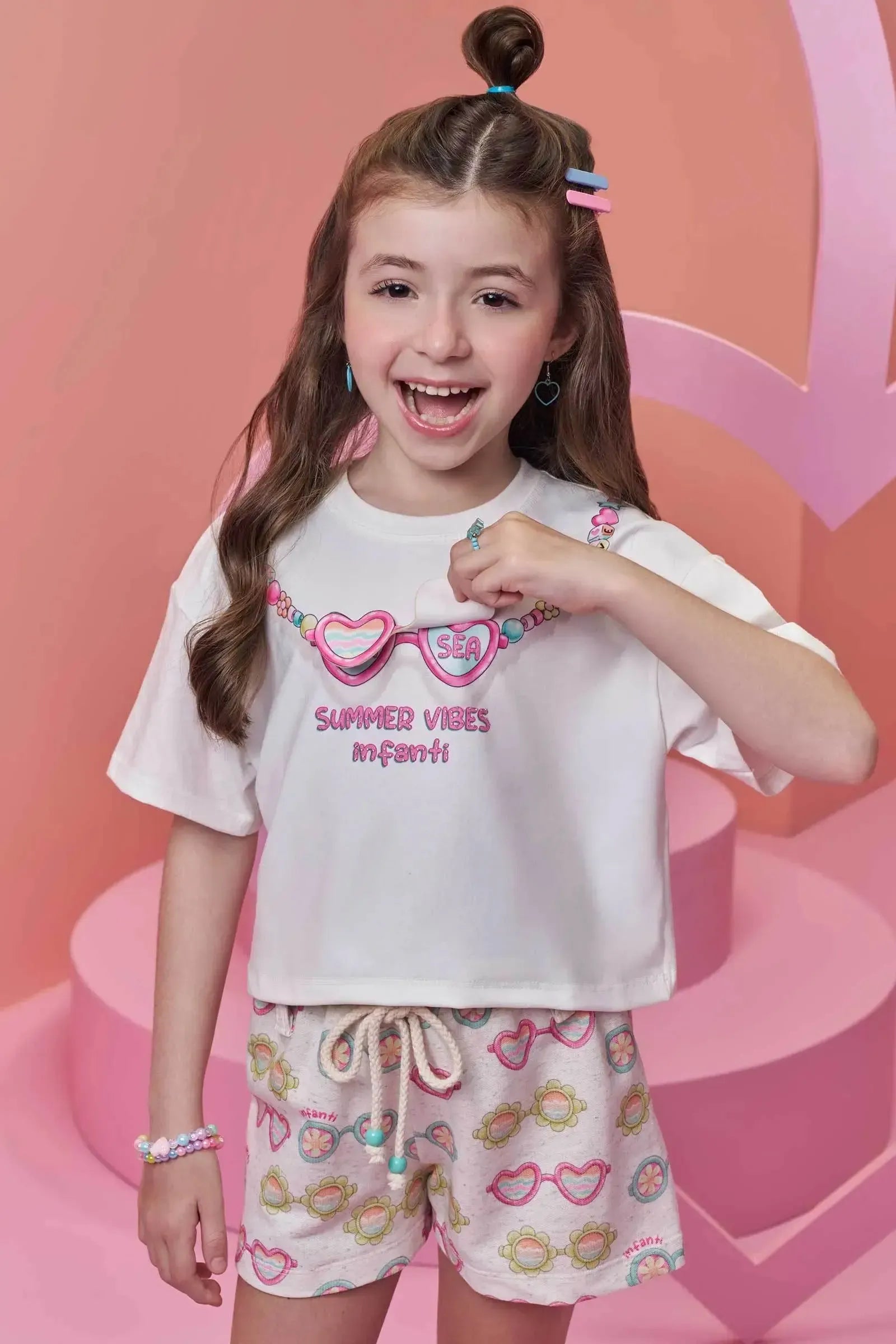 Conjunto de Blusa em Meia Malha e Shorts em Moletom Linho sem Pelúcia 98527 Infanti Infantil Menina