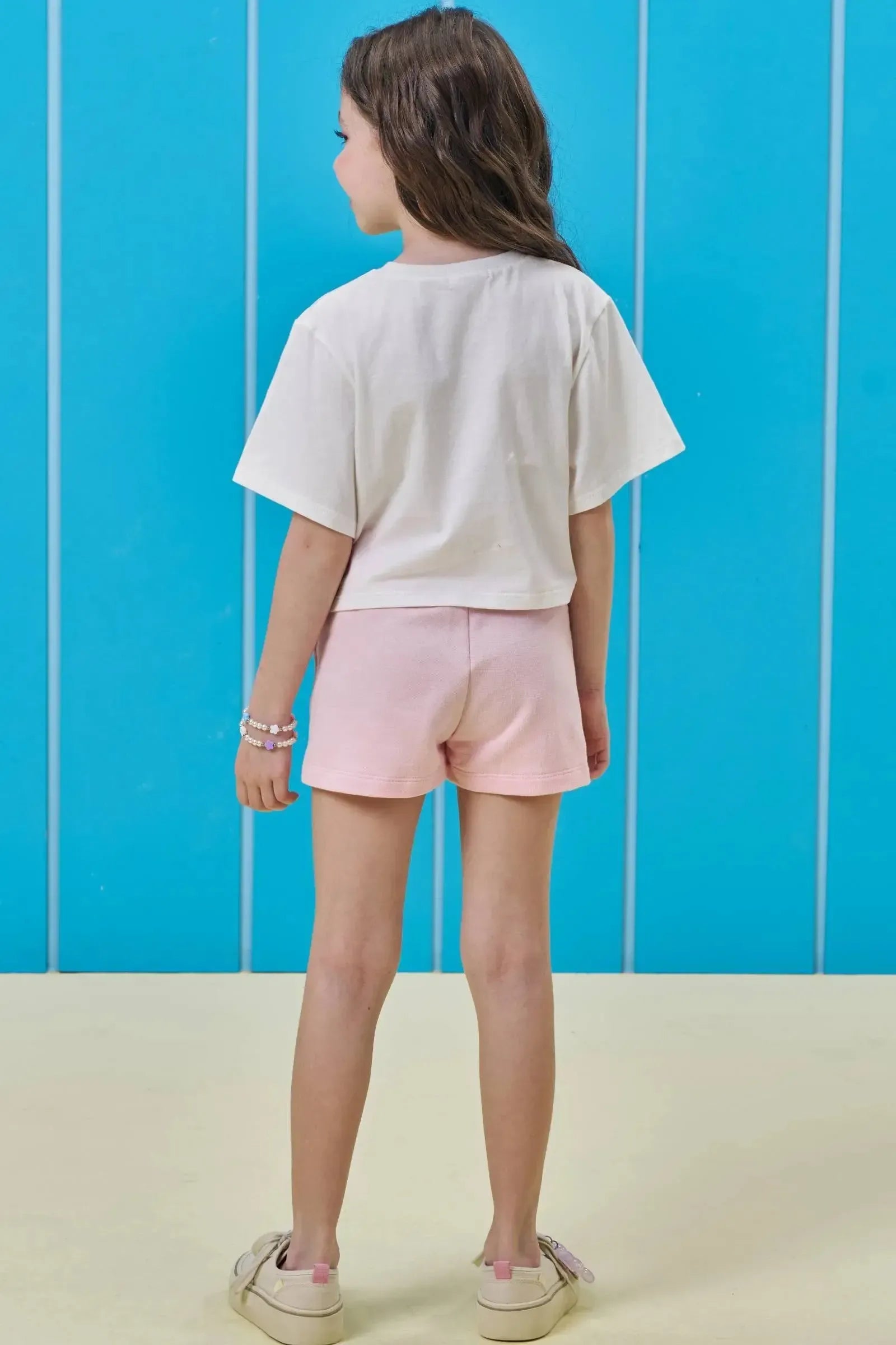 Conjunto de Blusa em Meia Malha e Shorts em Moletom sem Pelúcia 96576 Kukiê Infantil Menina