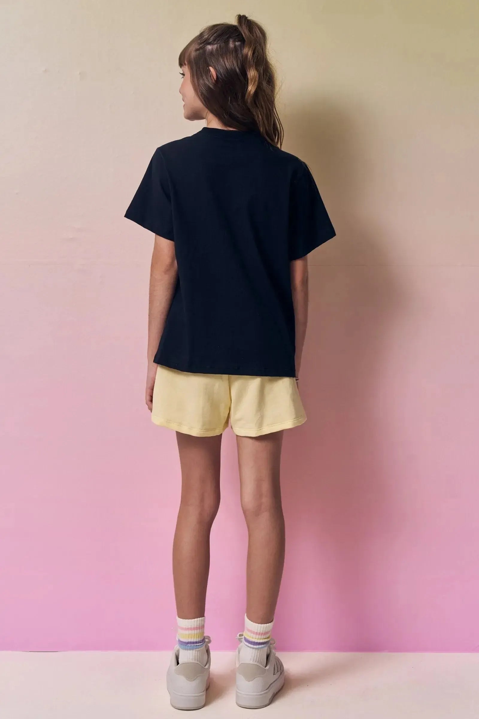 Conjunto de Blusa em Meia Malha e Shorts em Moletom sem Pelúcia 96985 Vic&Vicky Teen Menina