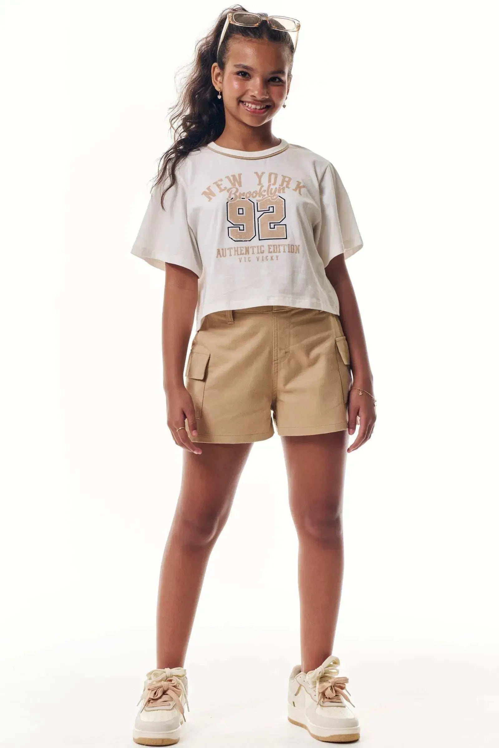 Conjunto de Blusa em Meia Malha e Shorts em Sarja com Elastano 95924 Vic&Vicky Teen Menina