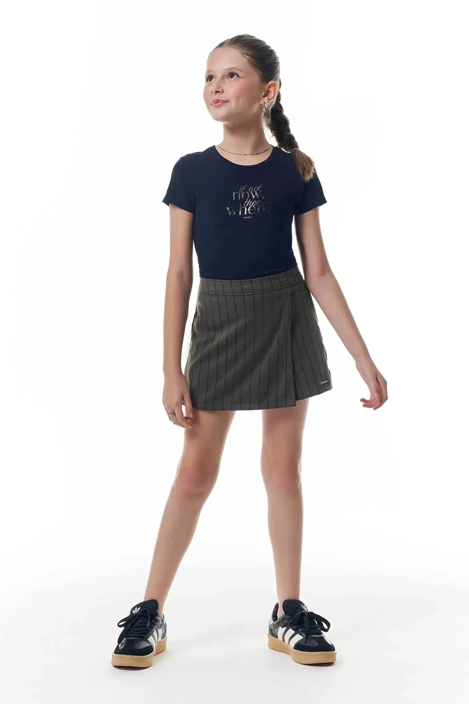 Conjunto de Blusa em Viscolycra e Short Saia em Malha Tailor Fio Tinto 95997 Vic&Vicky Teen Menina