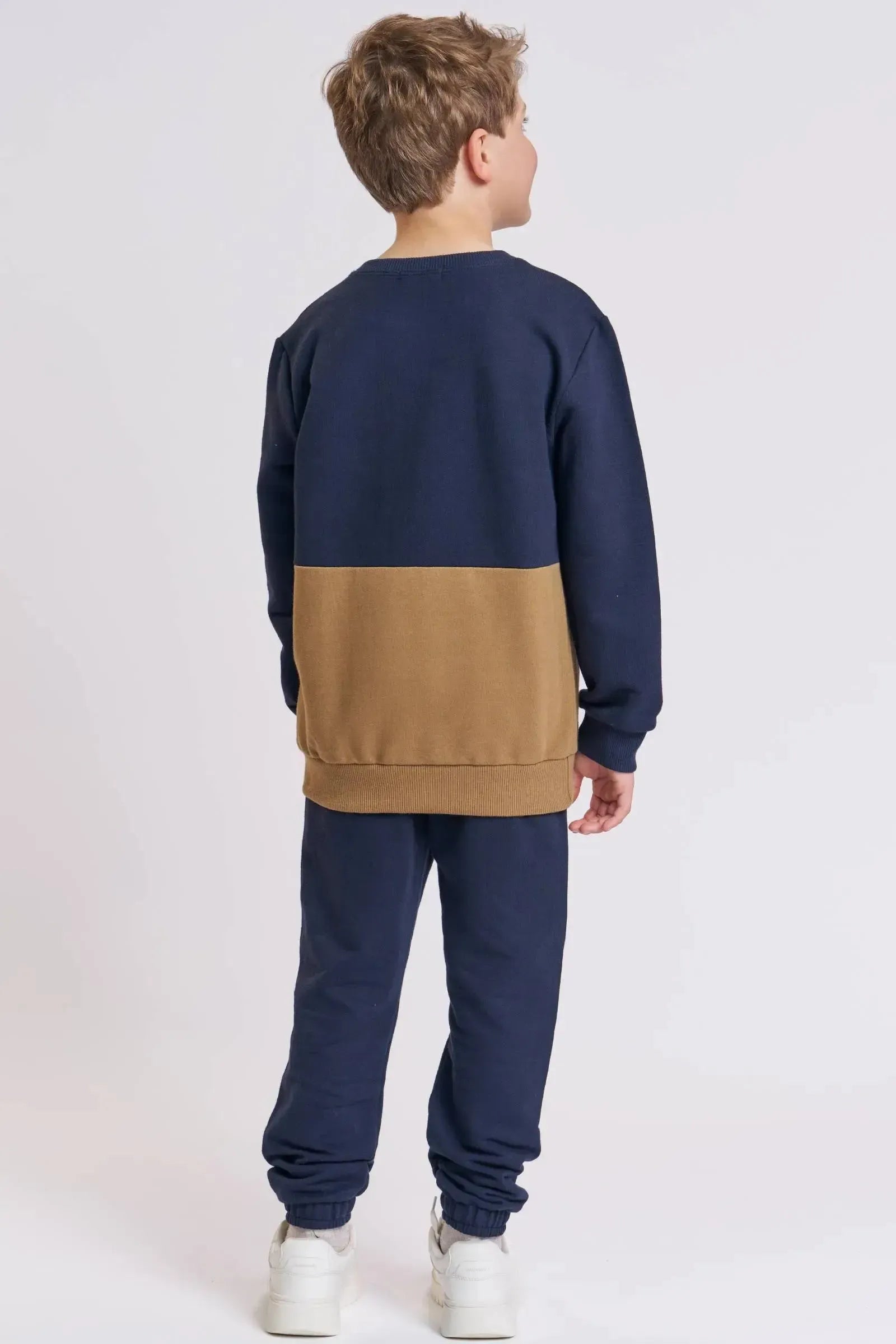 Conjunto de Blusão e Calça Jogger em Moletom sem Pelúcia 90370 LucBoo Infantil Menino