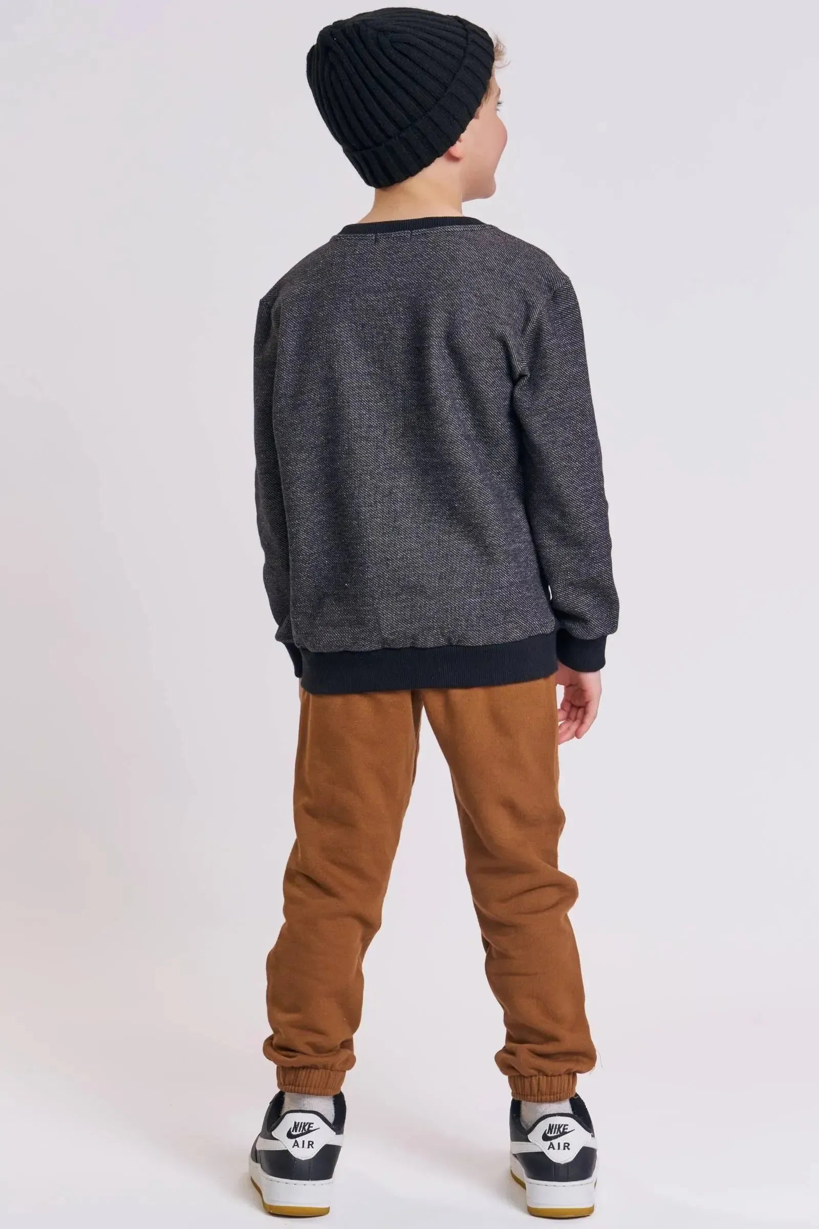 Conjunto de Blusão em Moletom Diagonal e Calça Jogger em Moletom com Pelúcia 89881 LucBoo Infantil Menino