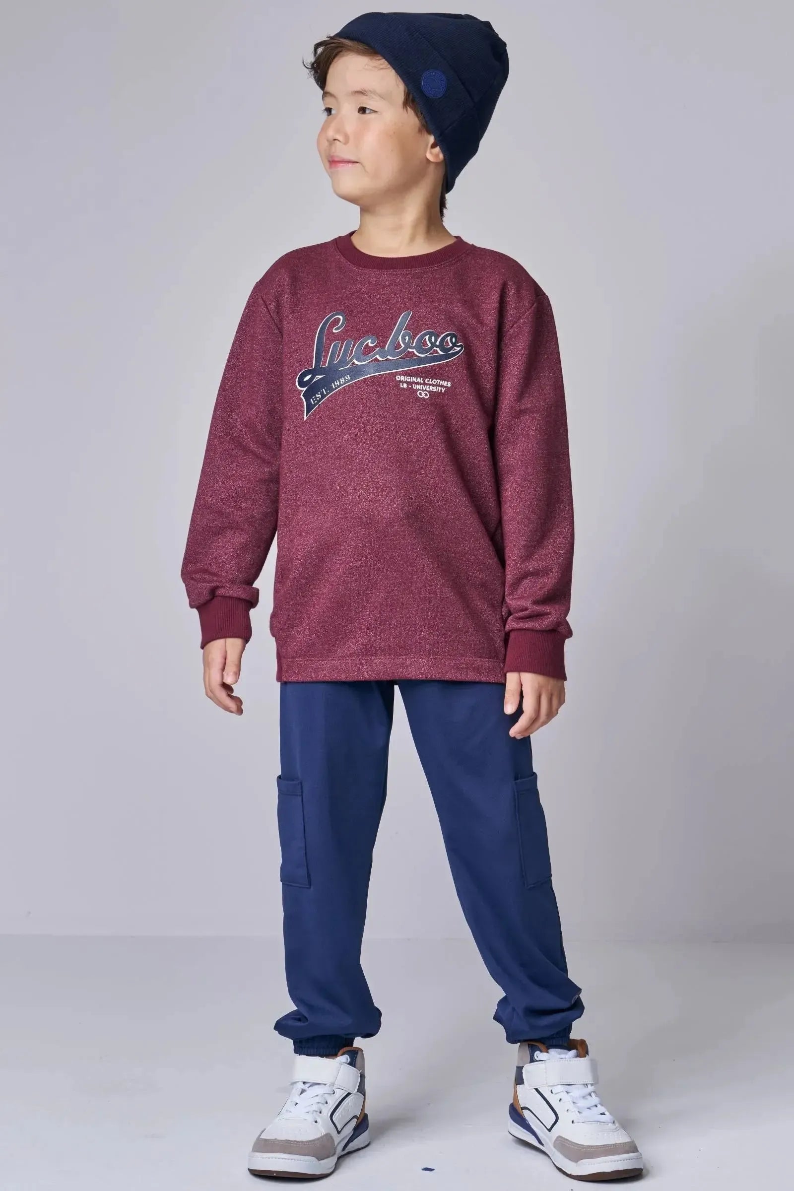 Conjunto de Blusão em Moletom Rajado sem Pelúcia e Calça Jogger em Termoskin Peluciado 90421 LucBoo Infantil Menino