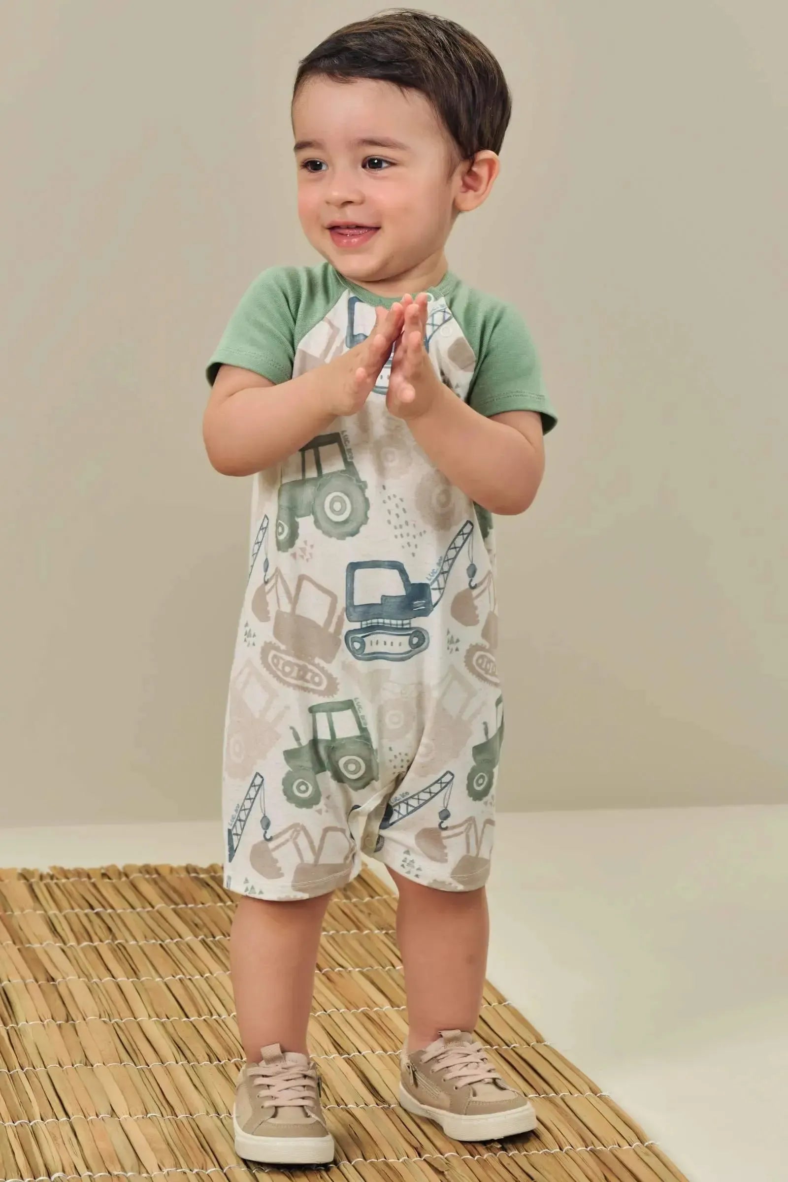 Conjunto de Body em Ribana 1x1 e Jardineira em Moletom sem Pelúcia 83845 LucBoo Bebê Menino