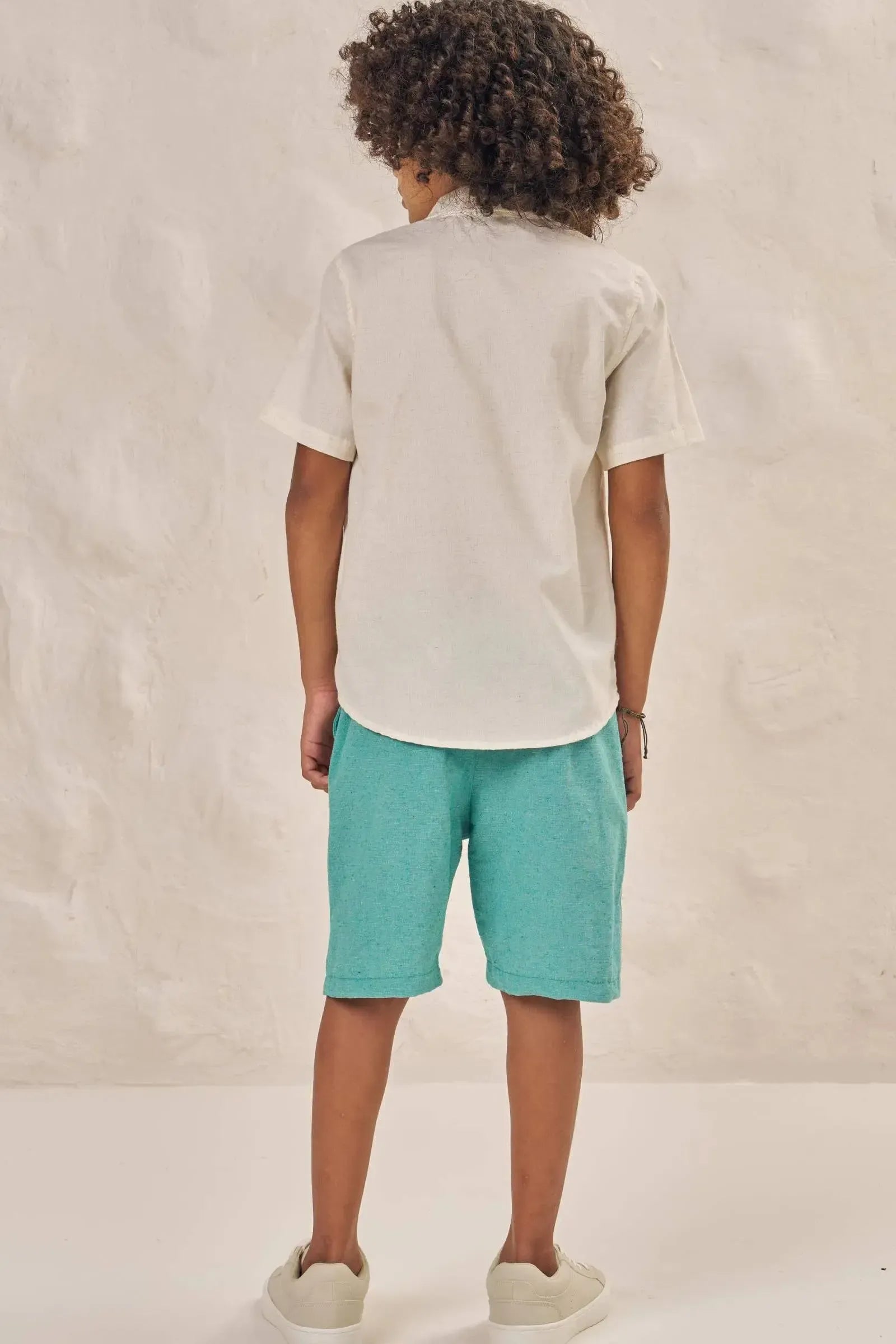 Conjunto de Camisa em Linho Deluxe e Bermuda em Tecido Kauai 87565 LucBoo Infantil Menino