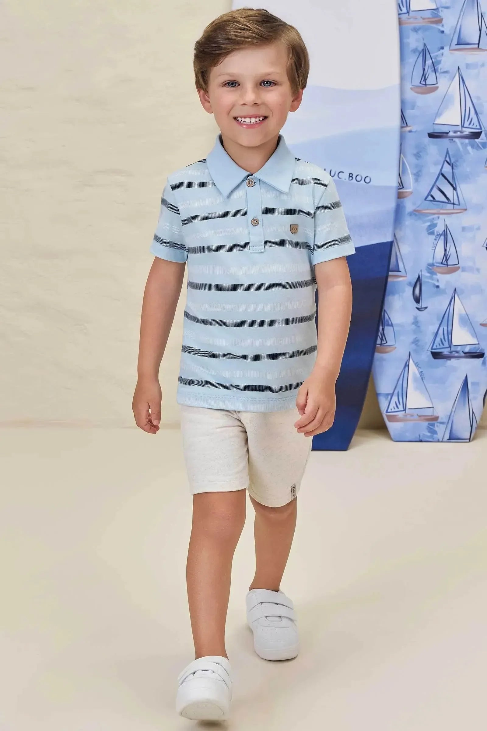 Conjunto de Camisa Polo em Meia Malha e Bermuda em Moletom sem Pelúcia 98236 LucBoo Infantil Menino