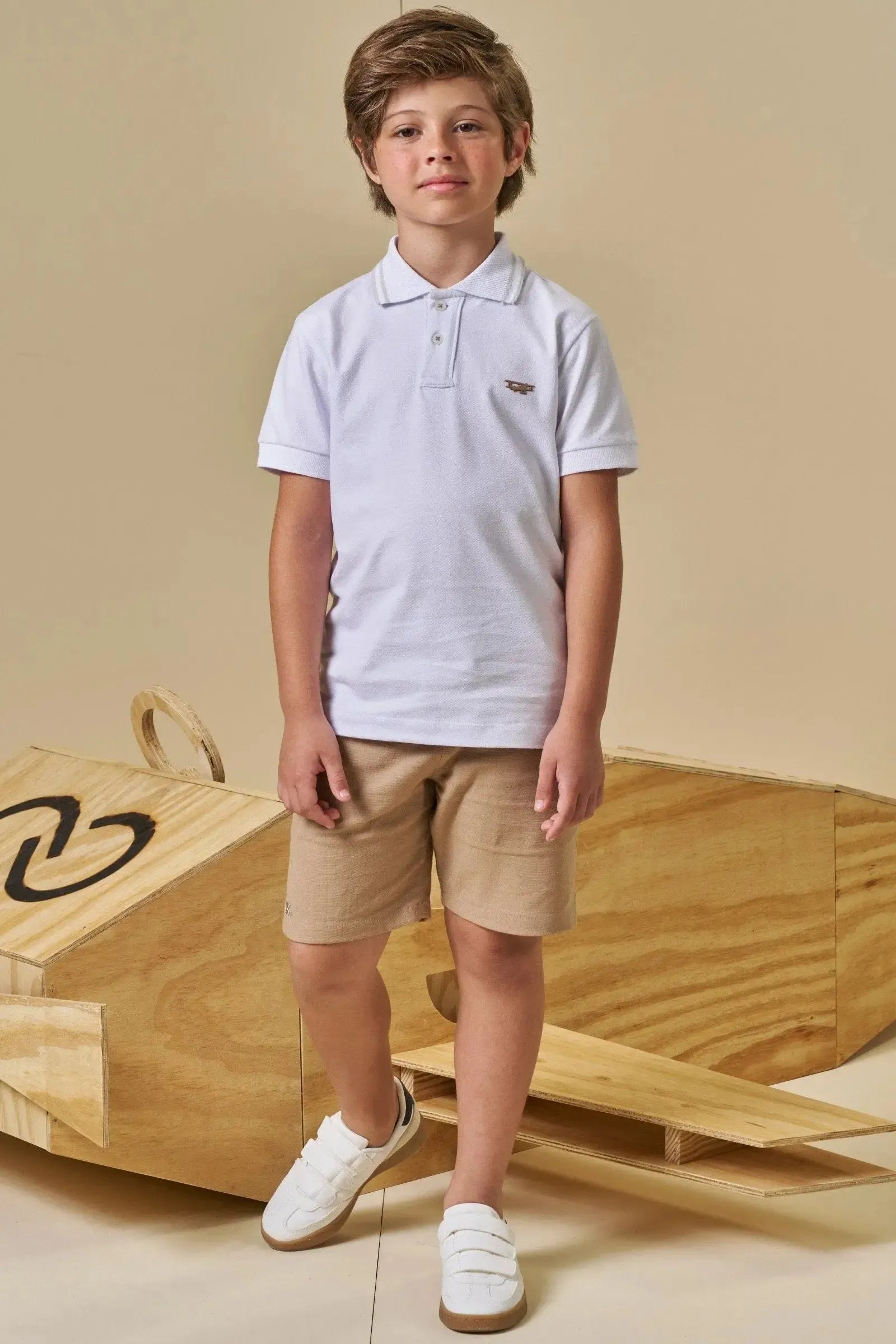 Conjunto de Camisa Polo em Piquet com Elastano e Bermuda em Linho Santorine com Elastano 94568 LucBoo Infantil Menino