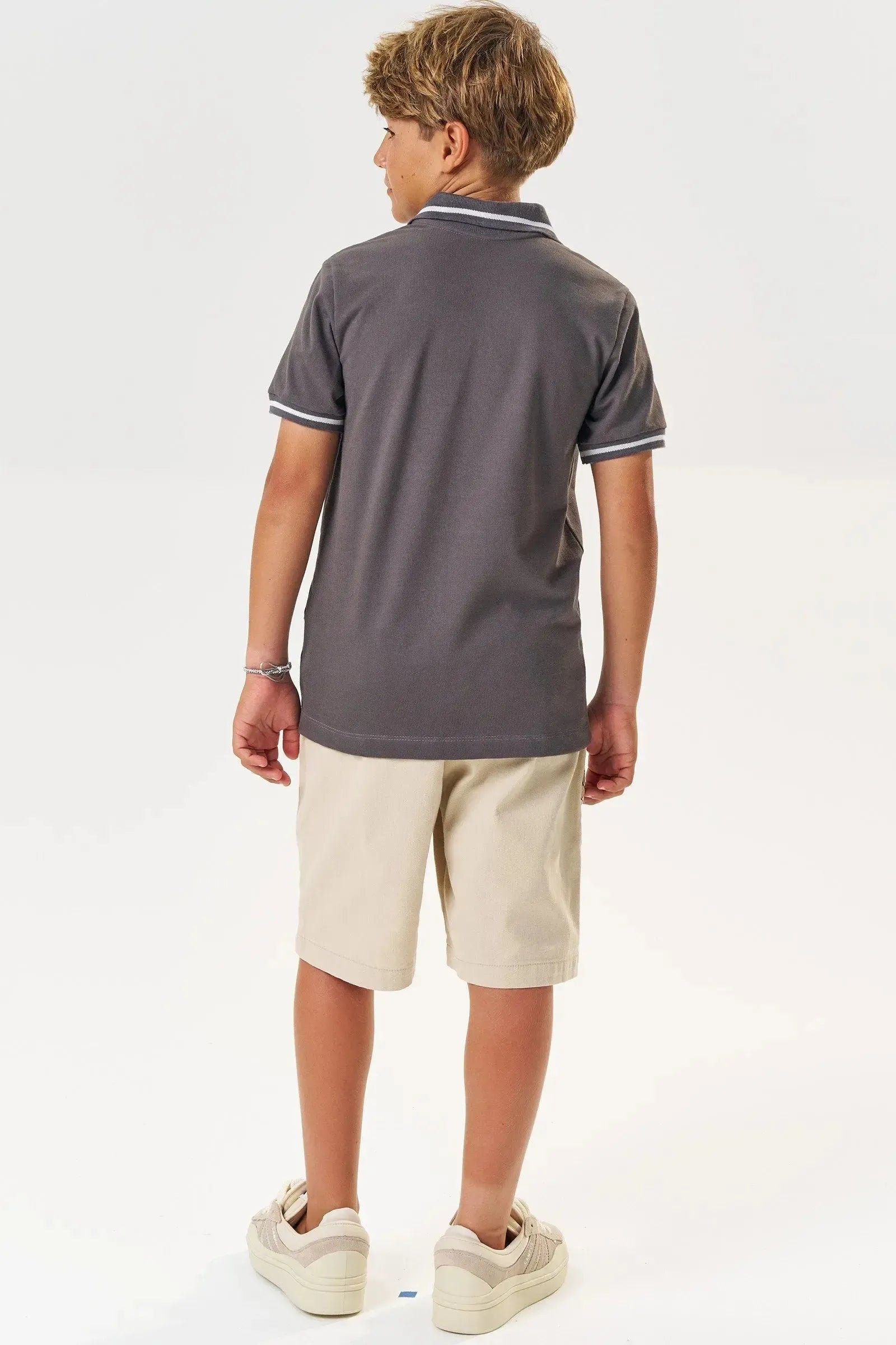 Conjunto de Camisa Polo em Piquet com Elastano e Bermuda em Sarja Onix com Elastano 85071 Johnny Fox Teen Menino