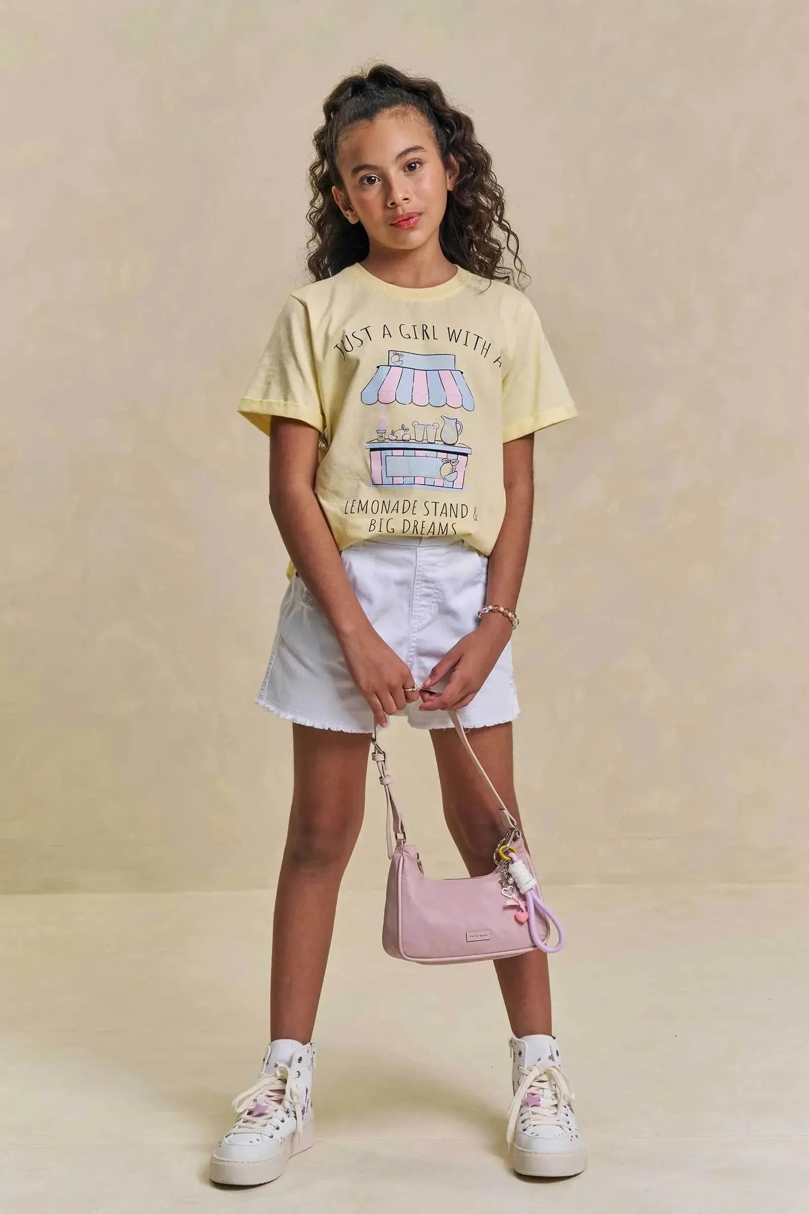 Conjunto de Camiseta Comfy em Meia Malha e Shorts em Sarja com Elastano 96310 Lilimoon Teen Menina