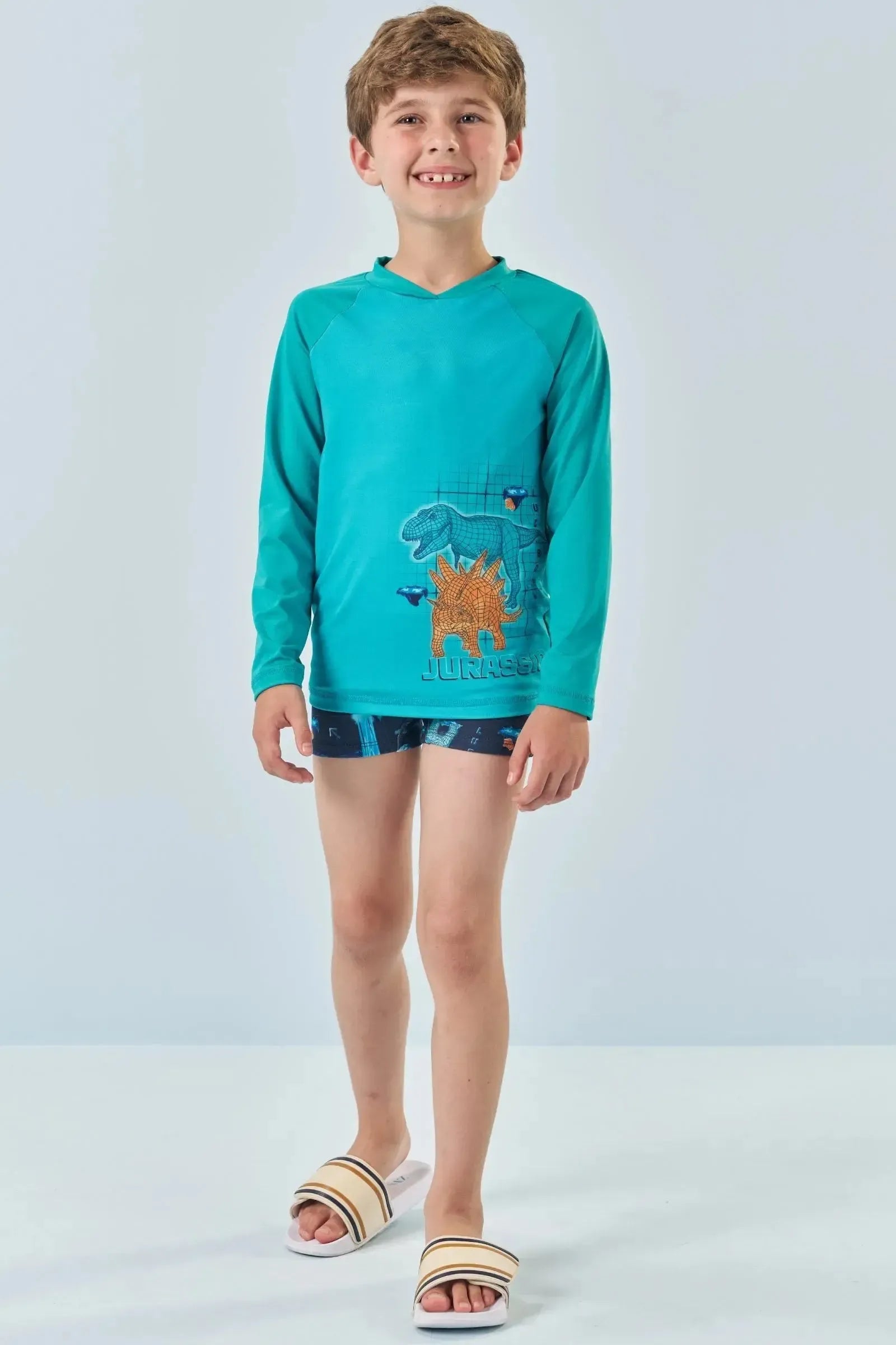 Conjunto de Camiseta e Sunga em Malha UV Dry com Proteção UV 50+ 85117 LucBoo Infantil Menino