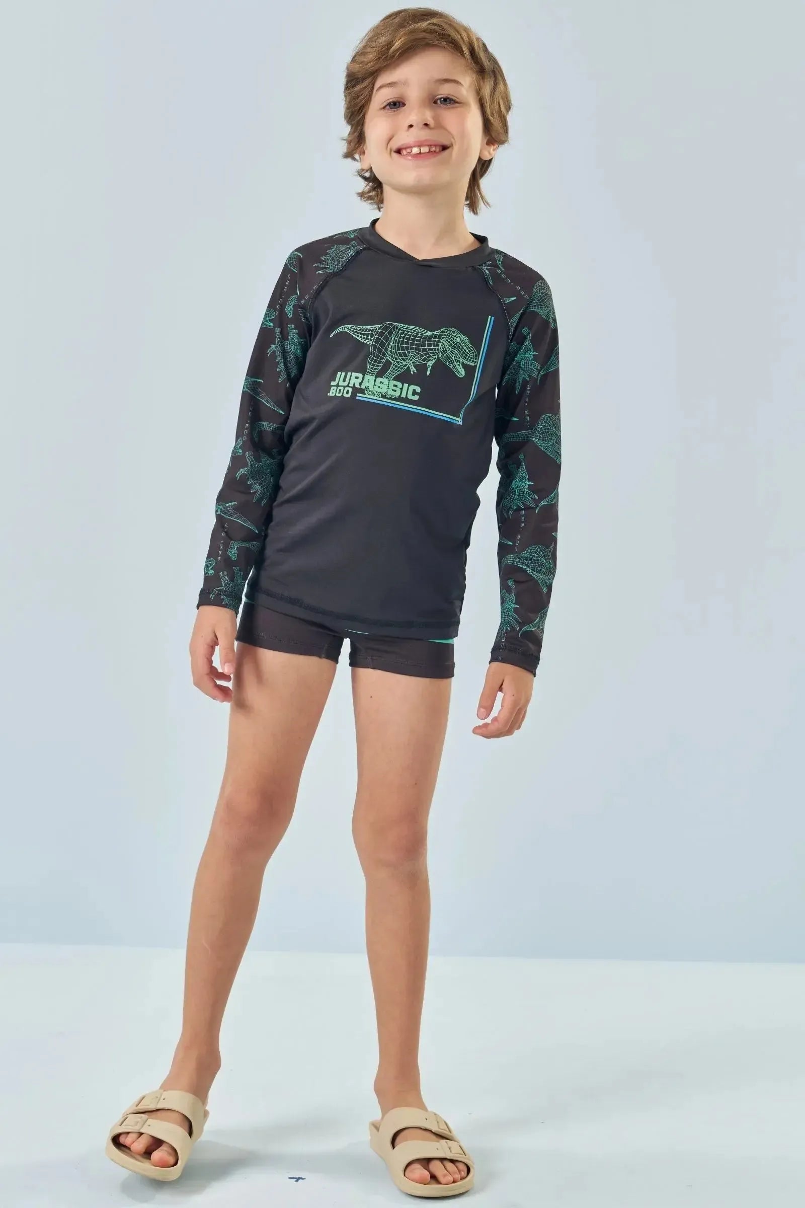 Conjunto de Camiseta e Sunga em Malha UV Dry com Proteção UV 50+ 85125 LucBoo Infantil Menino