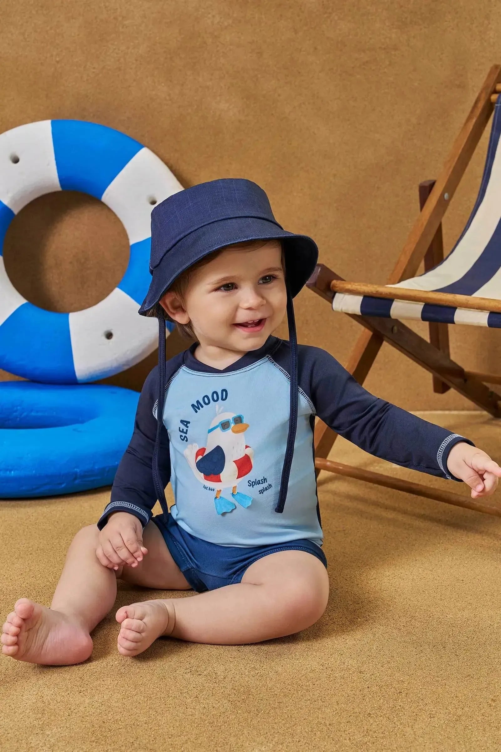 Conjunto de Camiseta e Sunga em Malha UV Dry com Proteção UV50+ 96066 LucBoo Bebê Menino