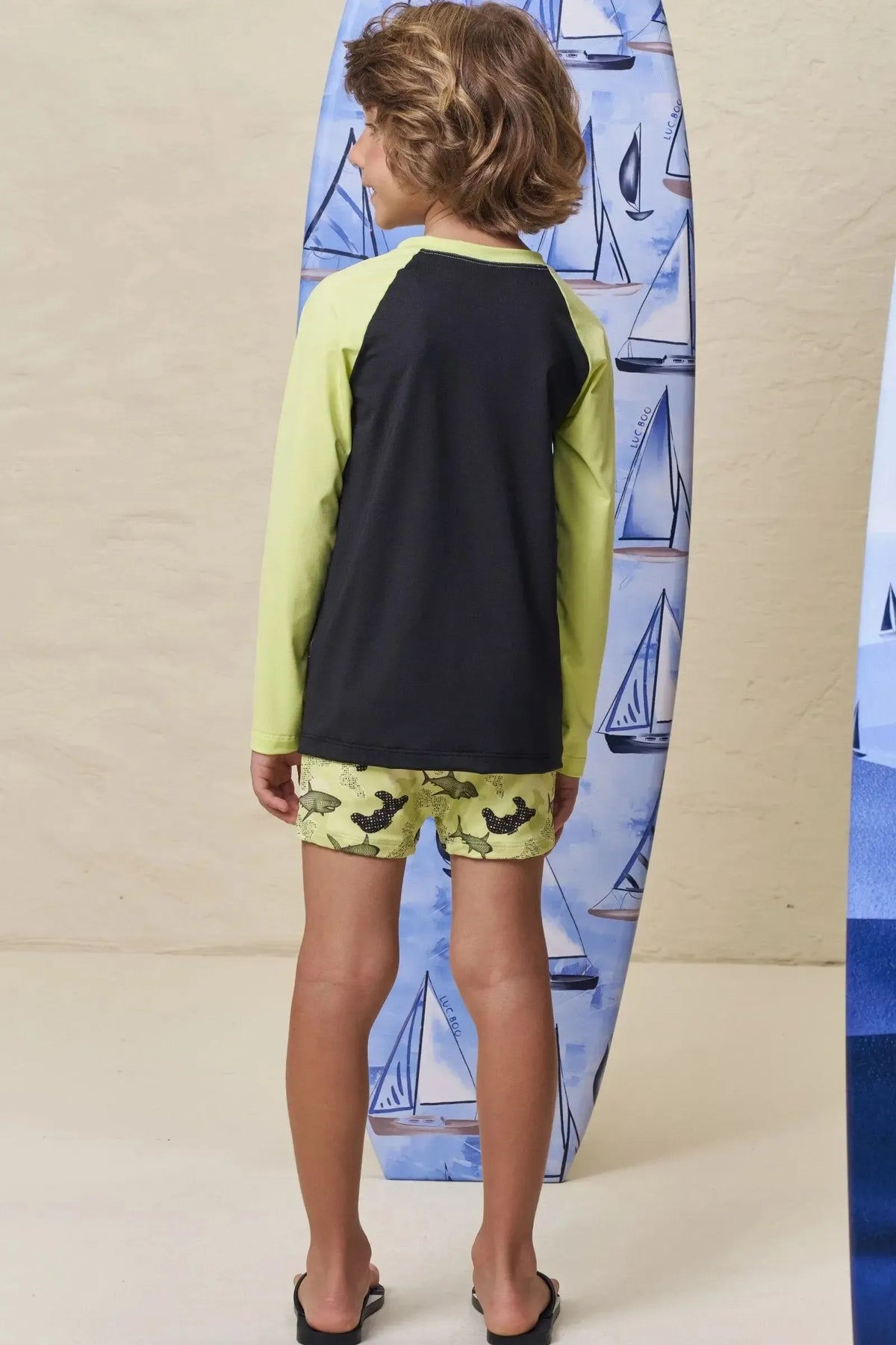 Conjunto de Camiseta e Sunga em Malha UV Dry com Proteção UV50+ 99583 LucBoo Infantil Menino