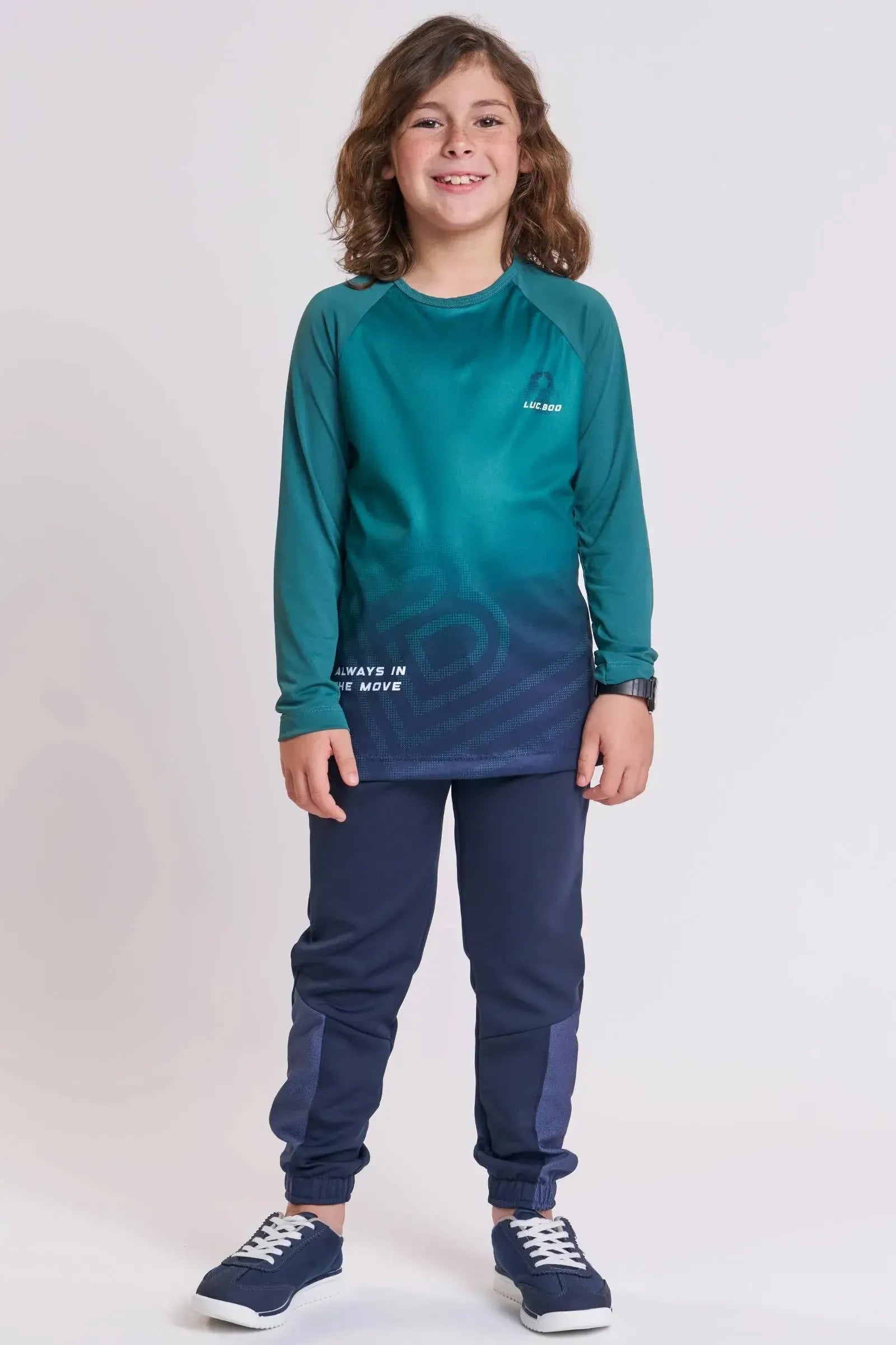Conjunto de Camiseta em Malha Air Fit e Calça Jogger em Sport Tech com Elastano 90514 LucBoo Infantil Menino