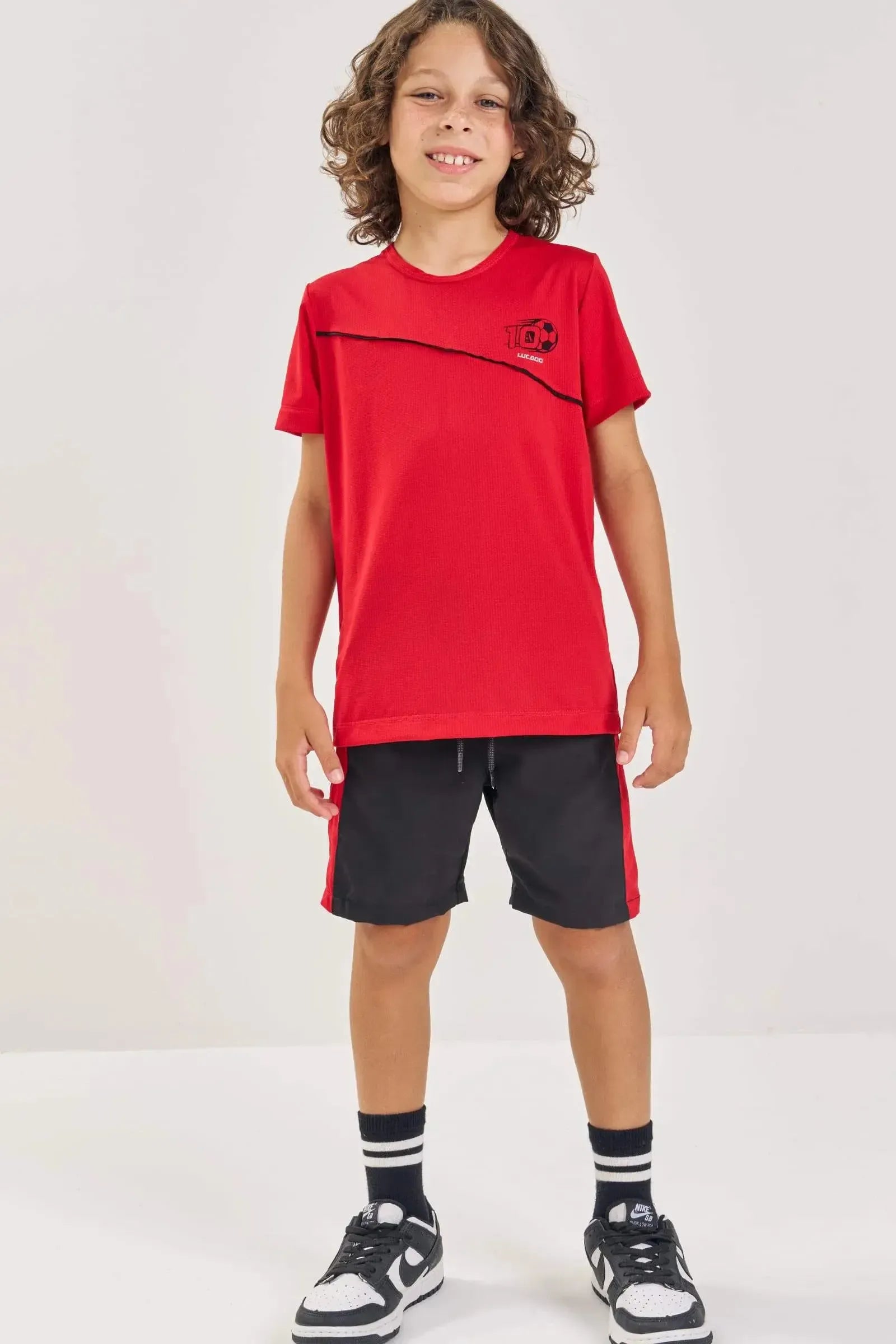 Conjunto de Camiseta em Malha Dry Space Green e Bermuda de Nylon com Elastano 88015 LucBoo Infantil Menino