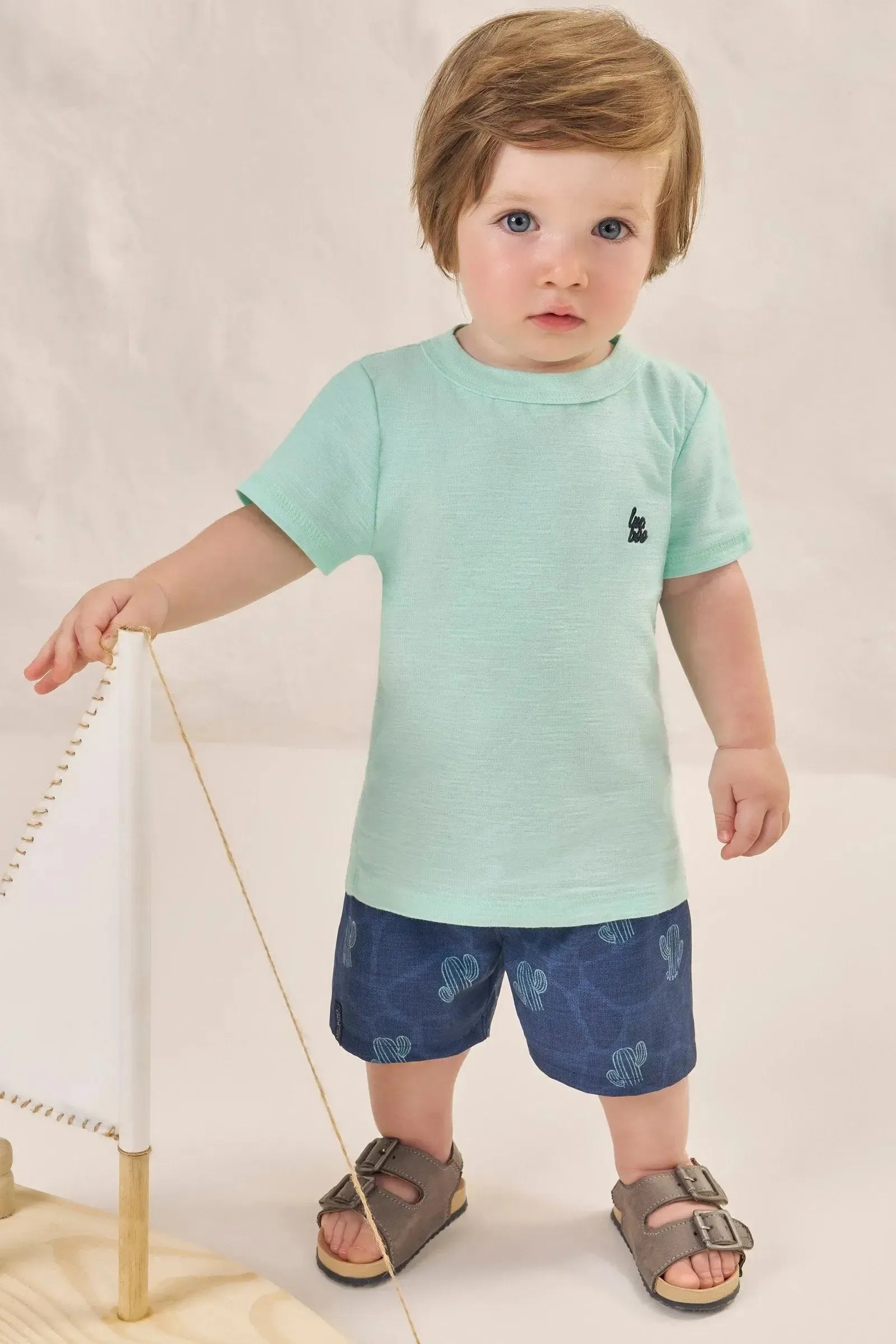 Conjunto de Camiseta em Malha Flamê e Bermuda em Nylon Ergonomic com Elastano 86613 LucBoo Bebê Menino