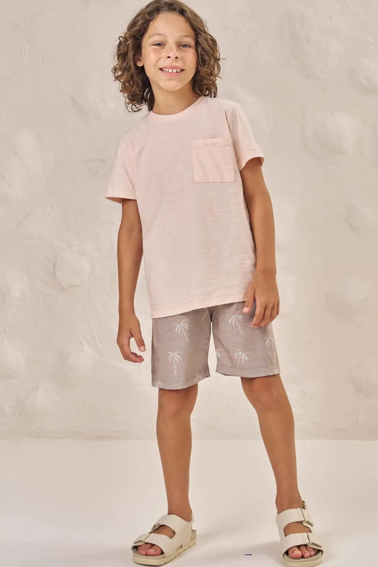 Conjunto de Camiseta em Malha Flamê e Bermuda em Nylon Ergonomic com Elastano 88826 LucBoo Infantil Menino