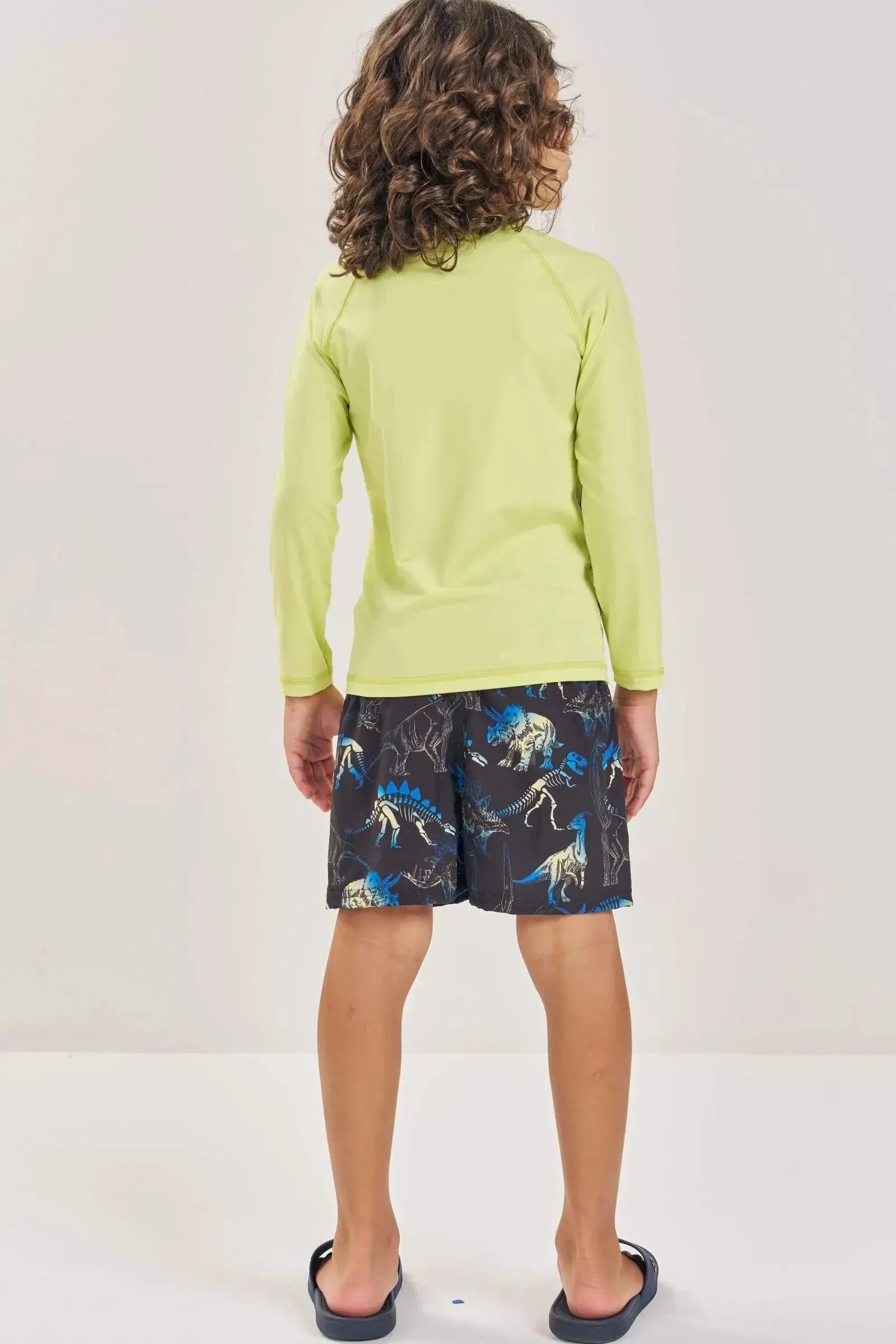 Conjunto de Camiseta em Malha UV Dry com Proteção UV 50+ e Bermuda em Nylon com Elastano 87964 LucBoo Infantil Menino
