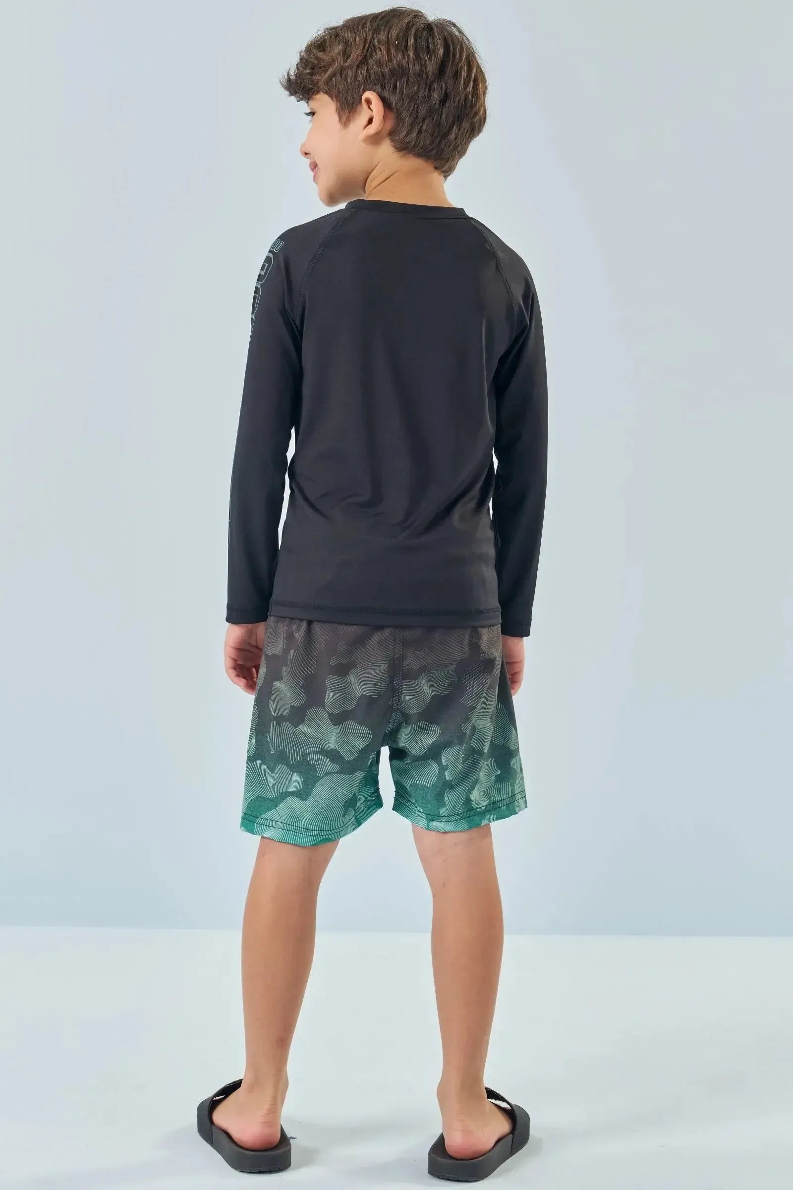 Conjunto de Camiseta em Malha UV Dry UV50+ e Bermuda Boxer em Nylon Ergonomic com Elastano 85167 LucBoo Infantil Menino