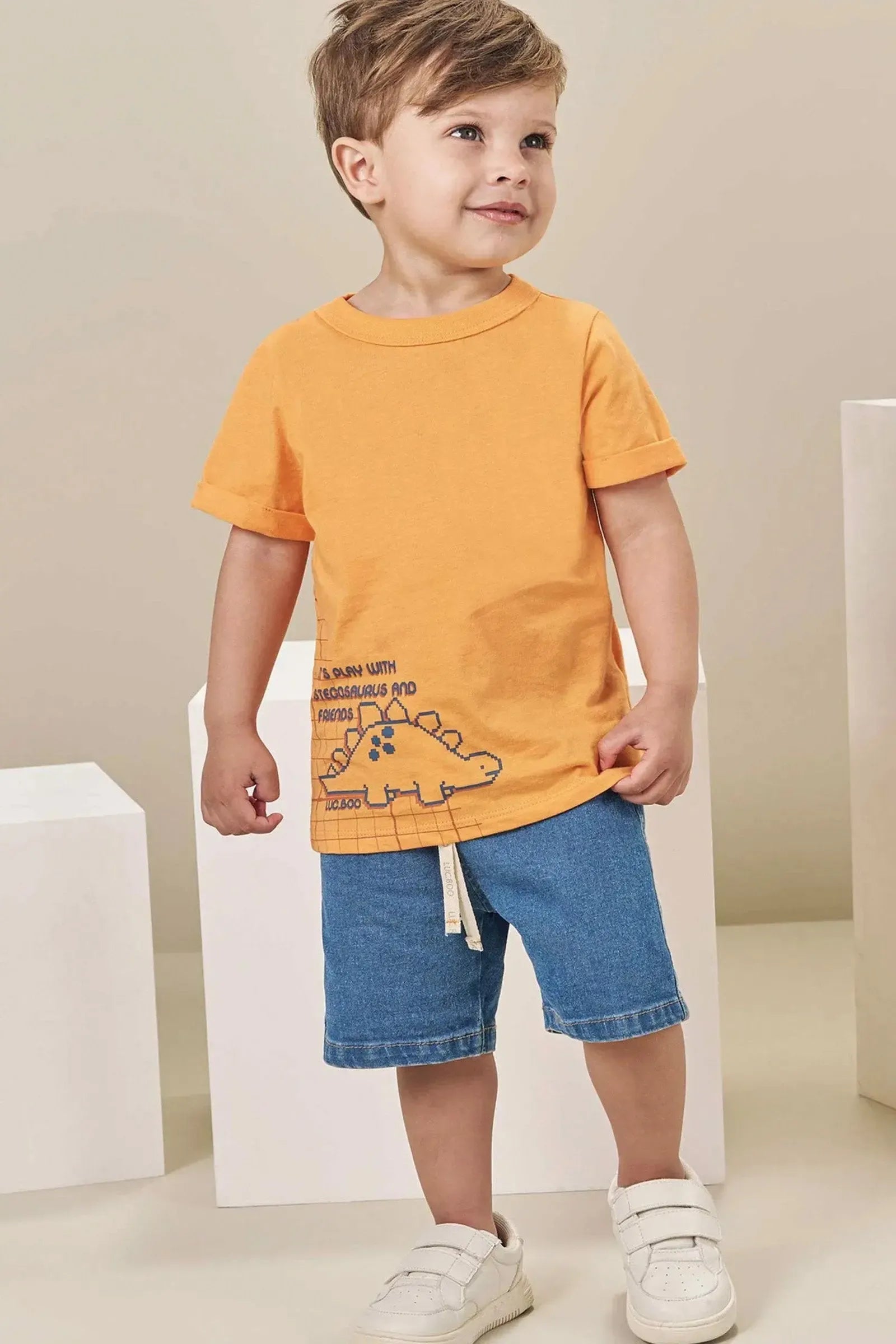Conjunto de Camiseta em Meia Malha e Bermuda em Jeans Guga com Elastano 84200 LucBoo Bebê Menino