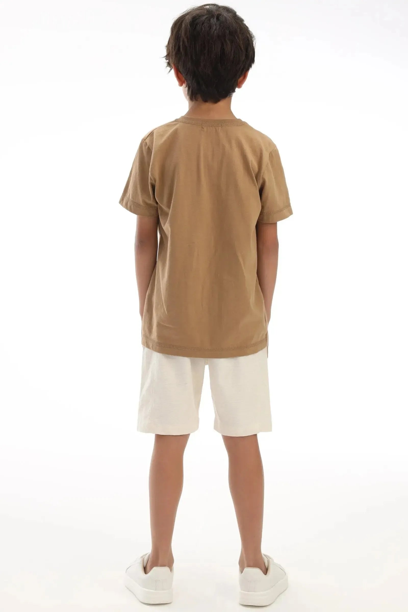 Conjunto de Camiseta em Meia Malha e Bermuda em Linho Santorine com Elastano 93123 LucBoo Infantil Menino