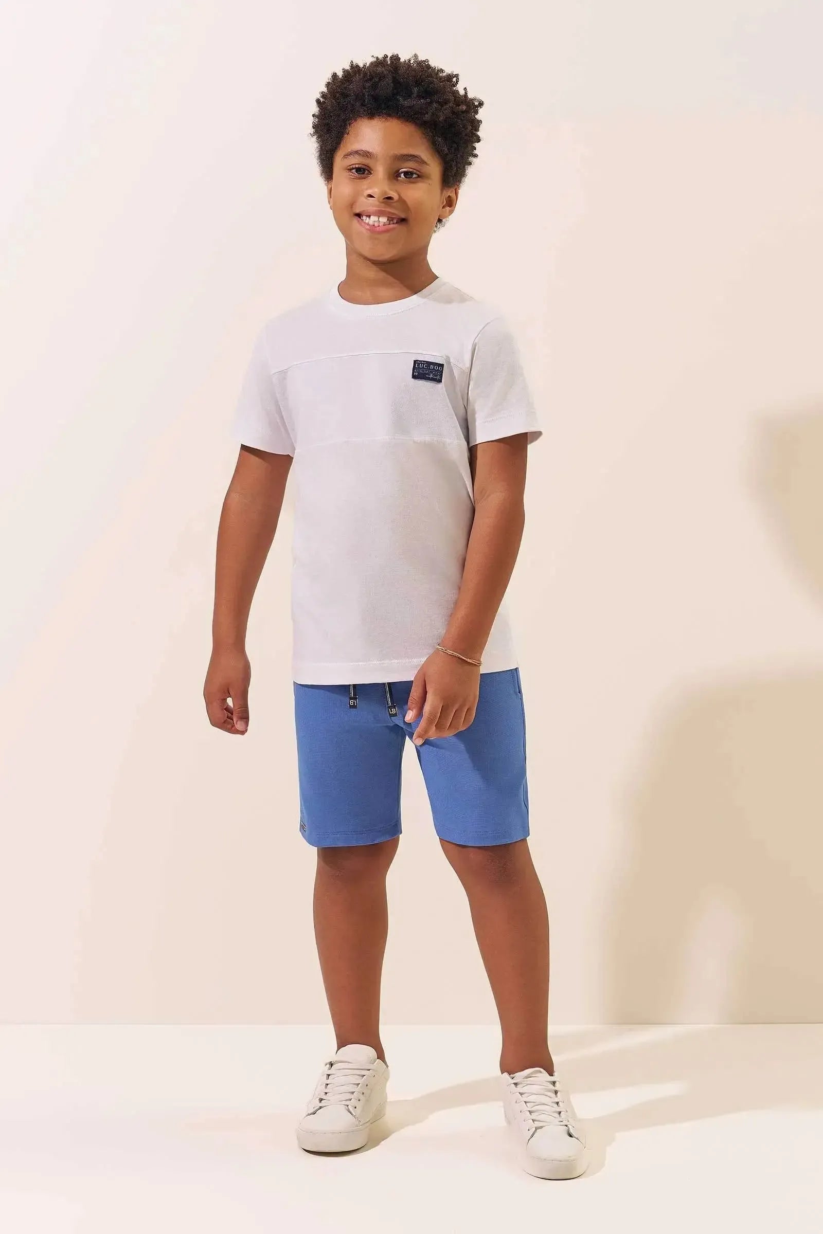 Conjunto de Camiseta em Meia Malha e Bermuda em Malha Alfaiataria 96925 LucBoo Infantil Menino