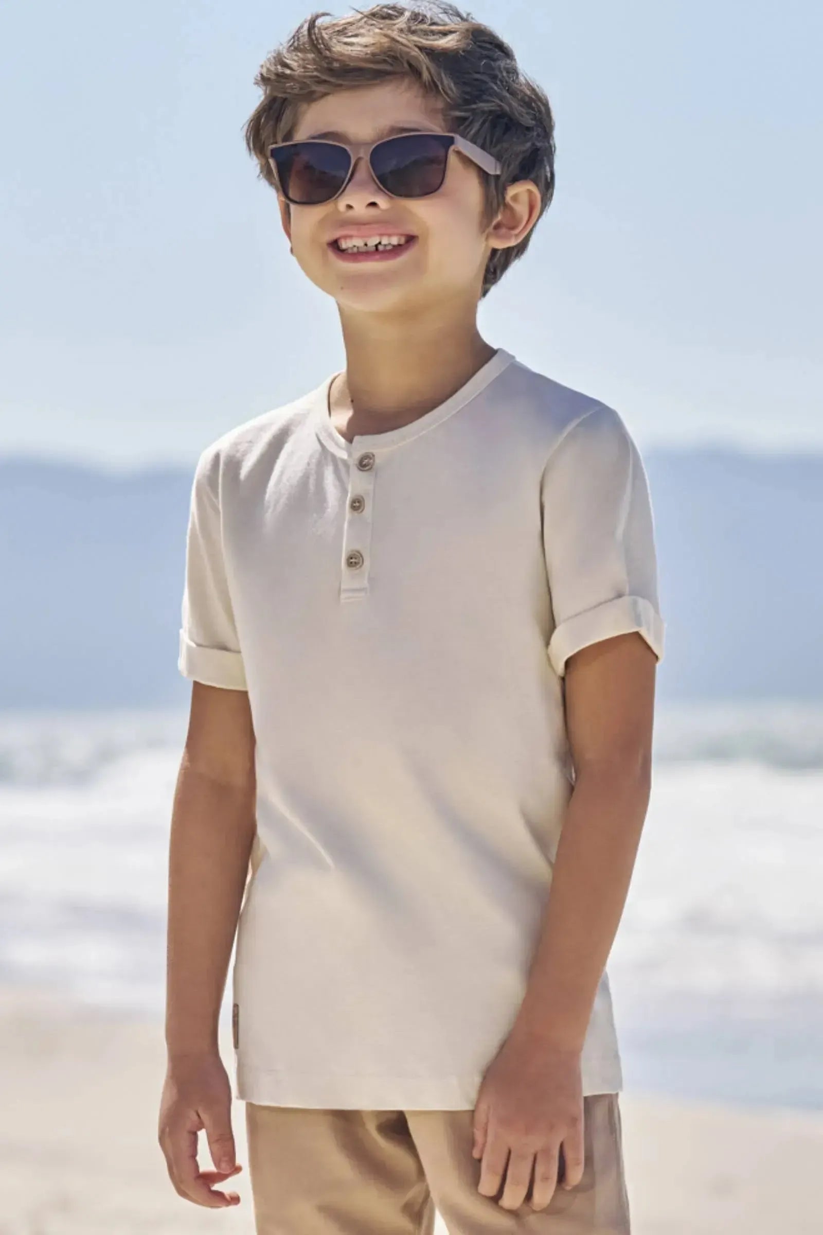 Conjunto de Camiseta em Meia Malha e Bermuda em Mesclado Bicolor 83396 LucBoo Infantil Menino