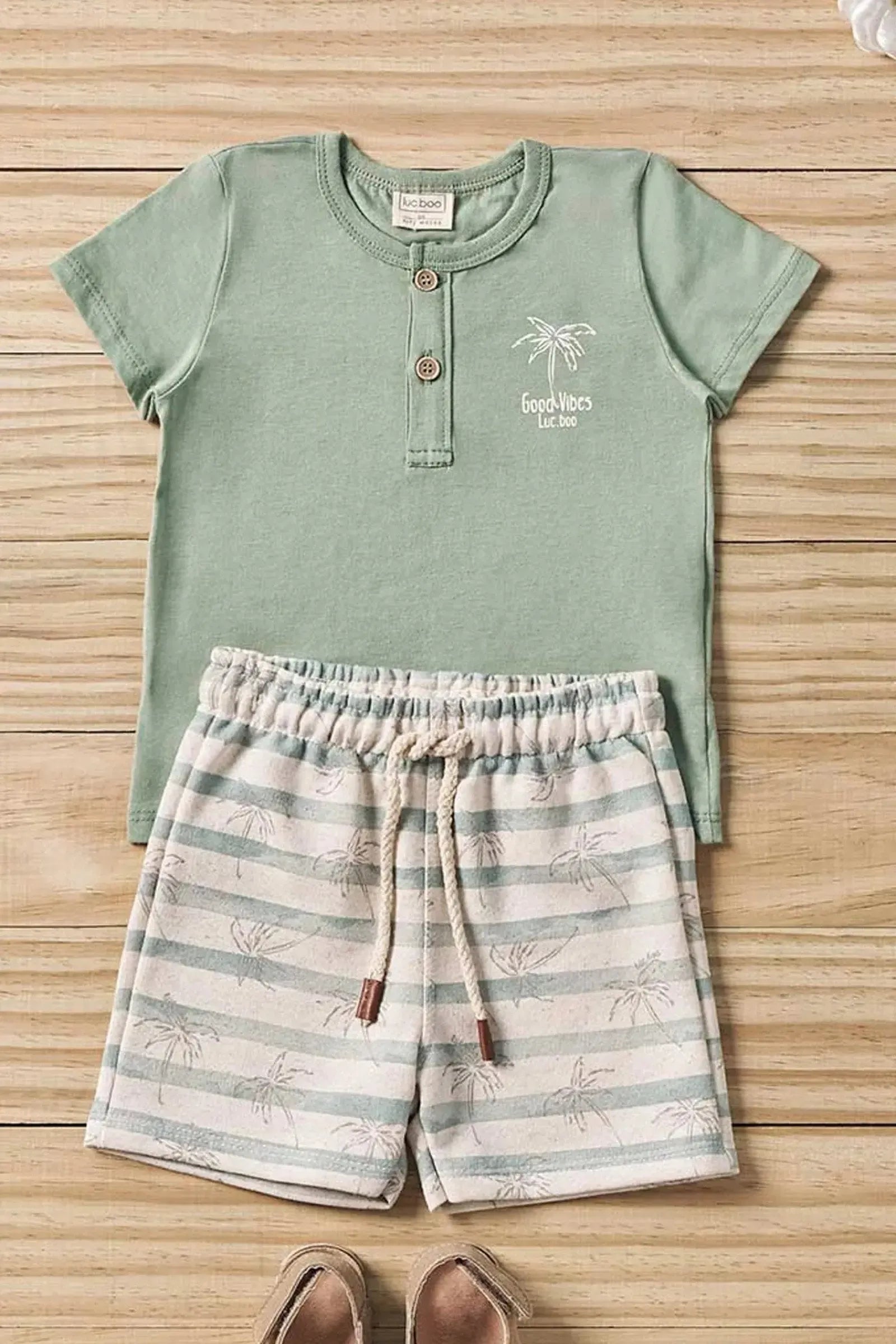 Conjunto de Camiseta em Meia Malha e Bermuda em Moletom Linho sem Pelúcia 83388 LucBoo Bebê Menino