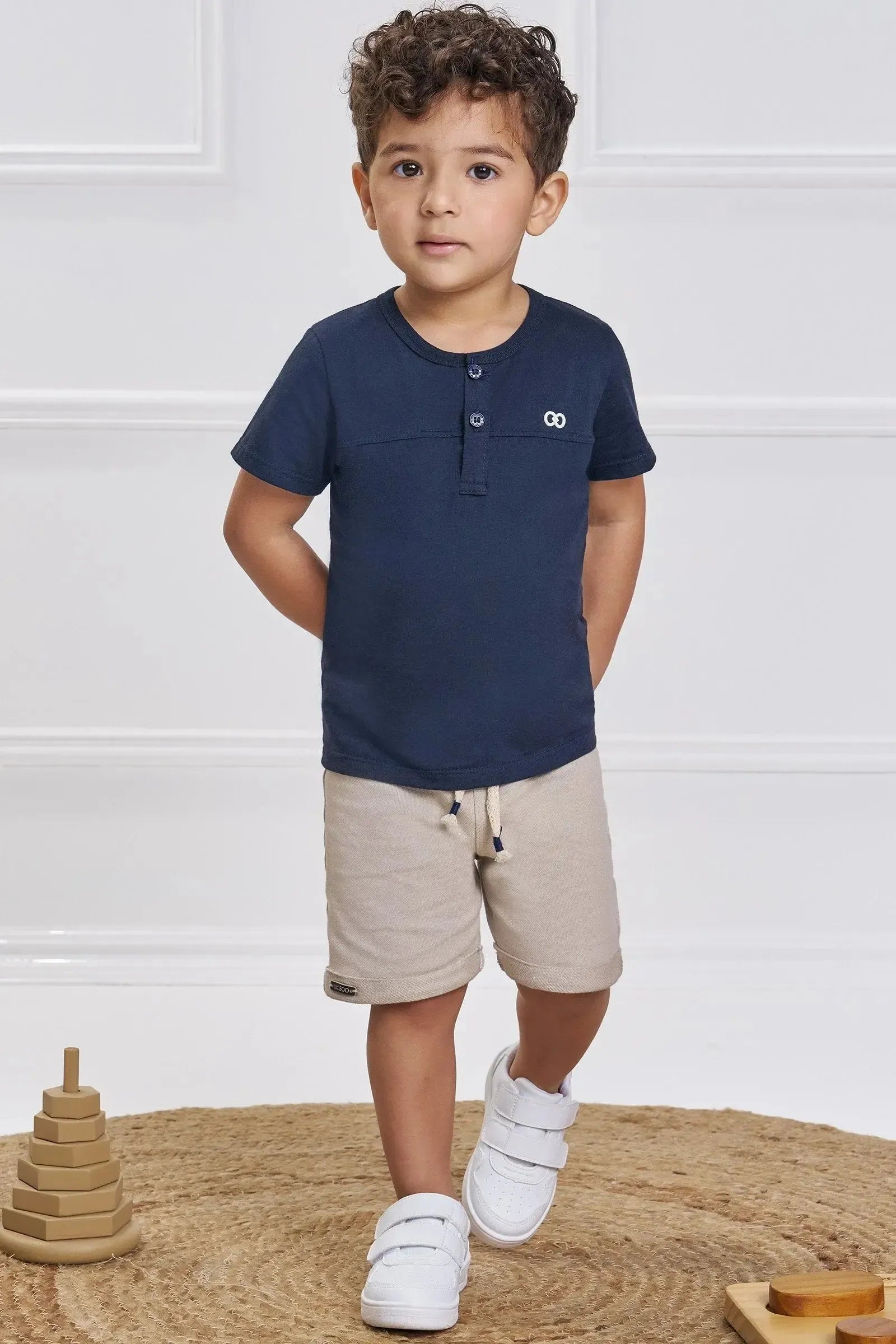 Conjunto de Camiseta em Meia Malha e Bermuda em Moletwill com Elastano 92819 LucBoo Bebê Menino