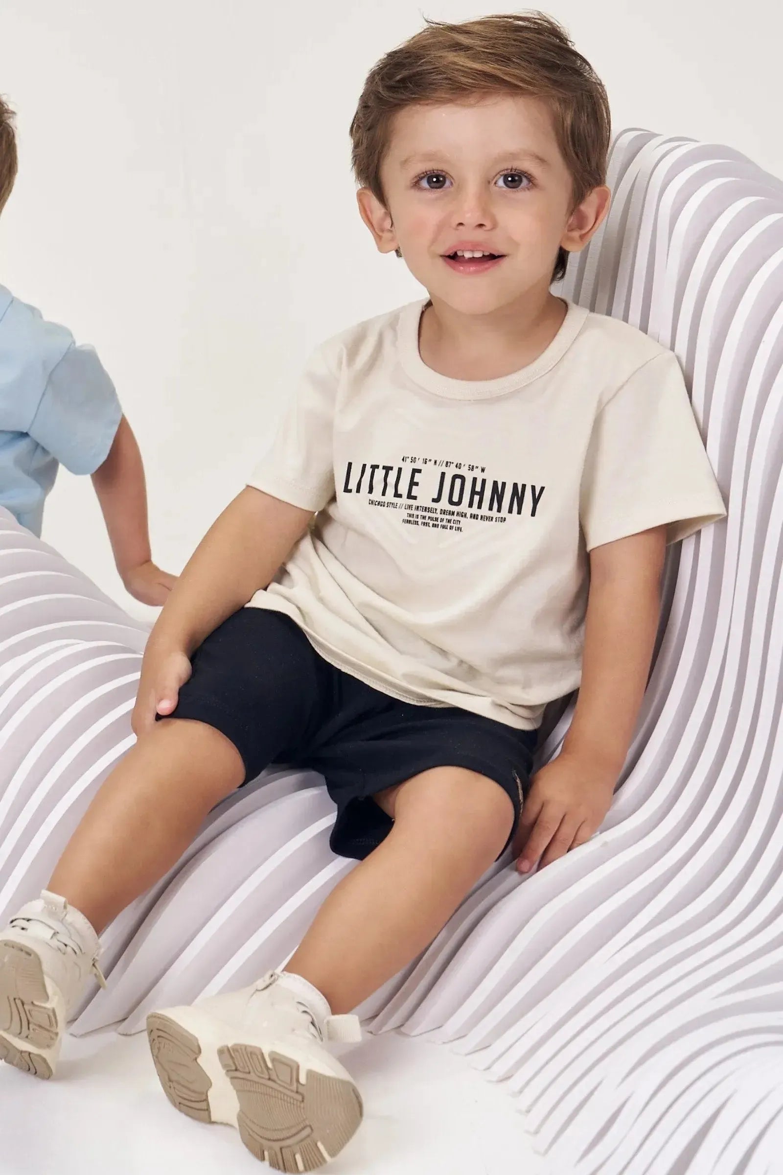 Conjunto de Camiseta em Meia Malha e Bermuda em Molevisco com Elastano 99238 Johnny Fox Teen Menino