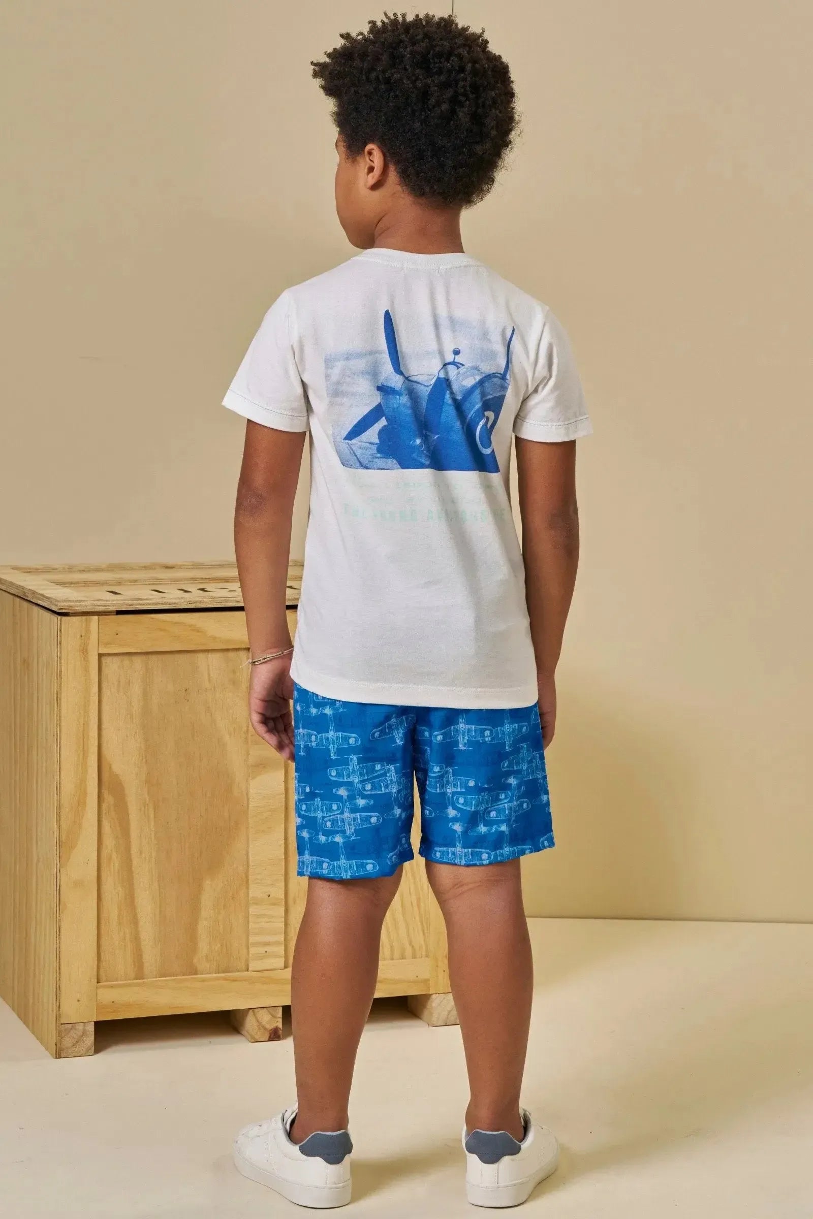 Conjunto de Camiseta em Meia Malha e Bermuda em Nylon Ergonomic com Elastano 94565 LucBoo Infantil Menino