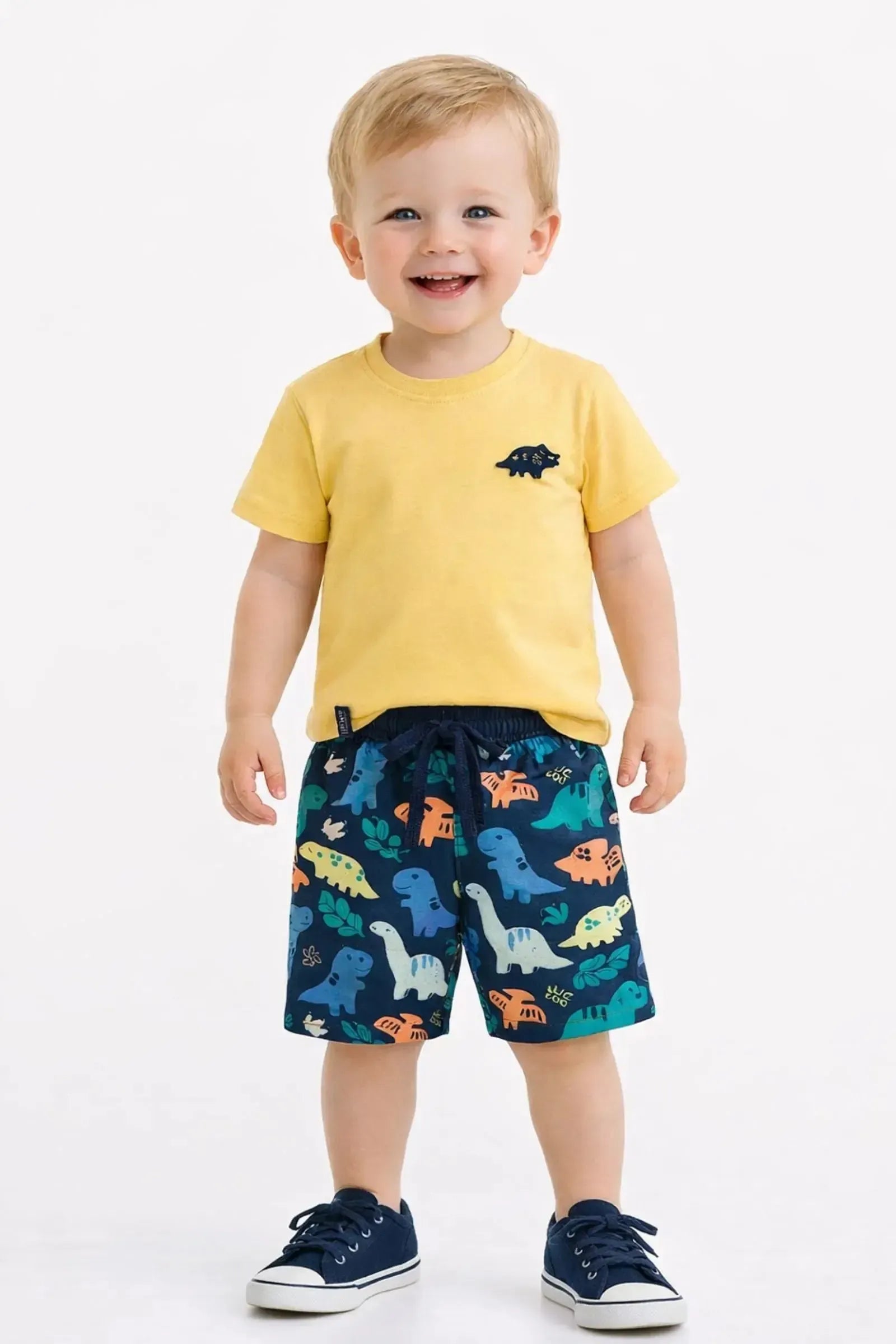 Conjunto de Camiseta em Meia Malha e Bermuda em Nylon Ergonomic com Elastano 94697 LucBoo Infantil Menino
