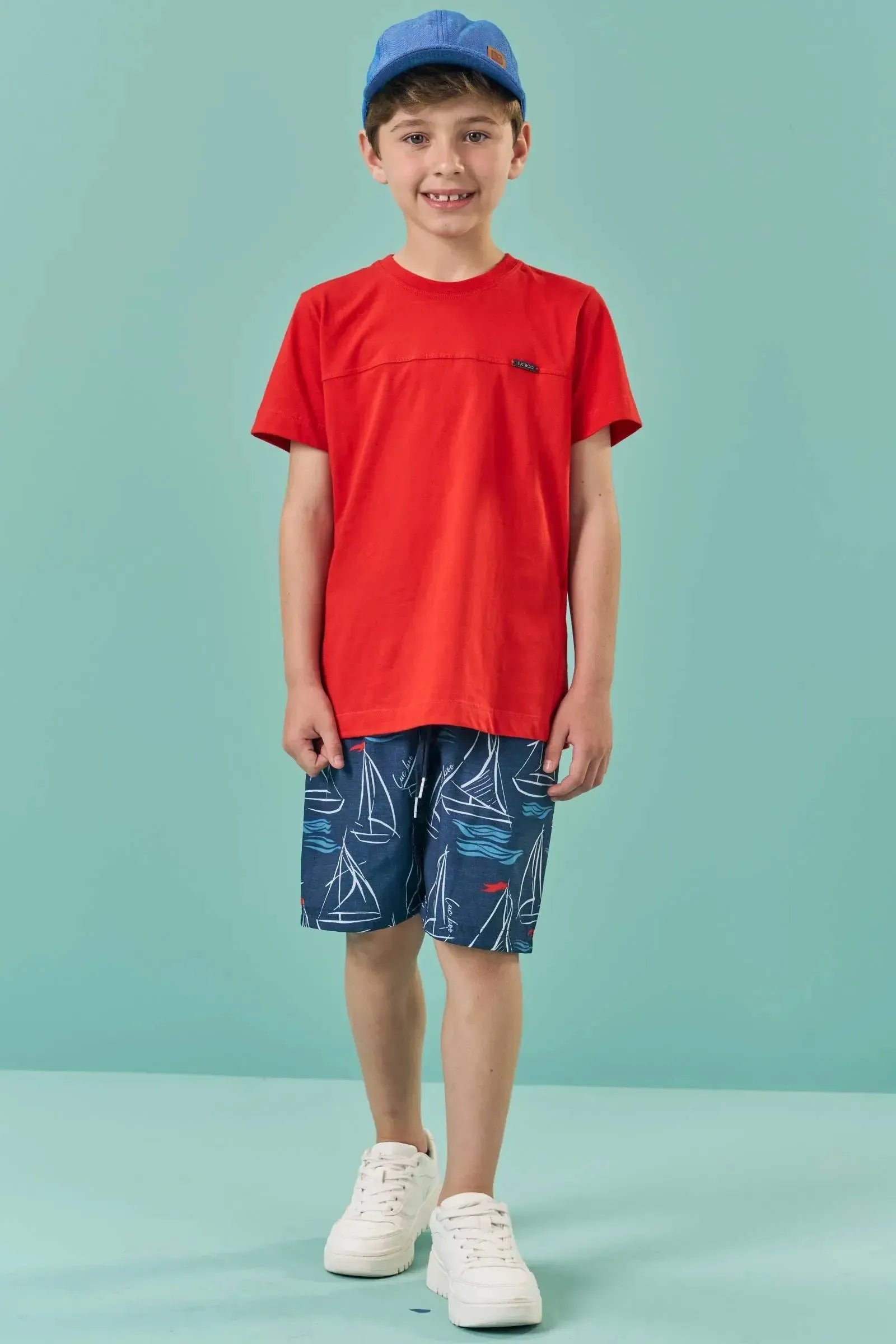 Conjunto de Camiseta em Meia Malha e Bermuda em Nylon Ergonomic com Elastano 82890 LucBoo Infantil Menino