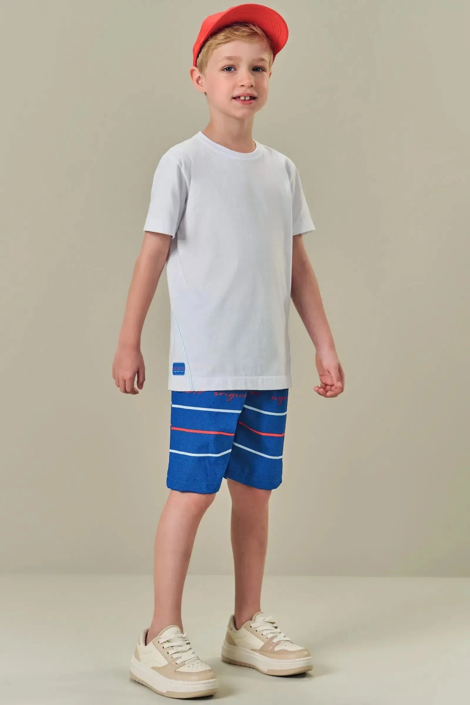 Conjunto de Camiseta em Meia Malha e Bermuda em Nylon Ergonomic com Elastano 84776 LucBoo Infantil Menino