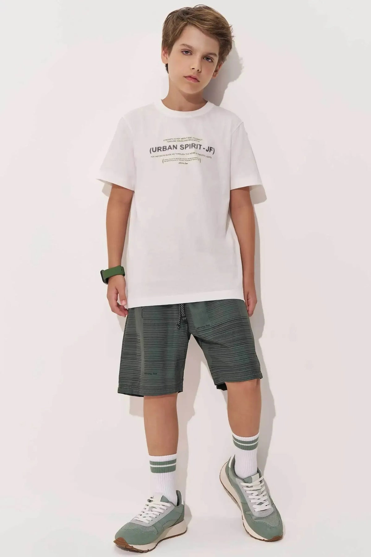Conjunto de Camiseta em Meia Malha e Bermuda em Nylon Ergonomic com Elastano 97985 Johnny Fox Teen Menino